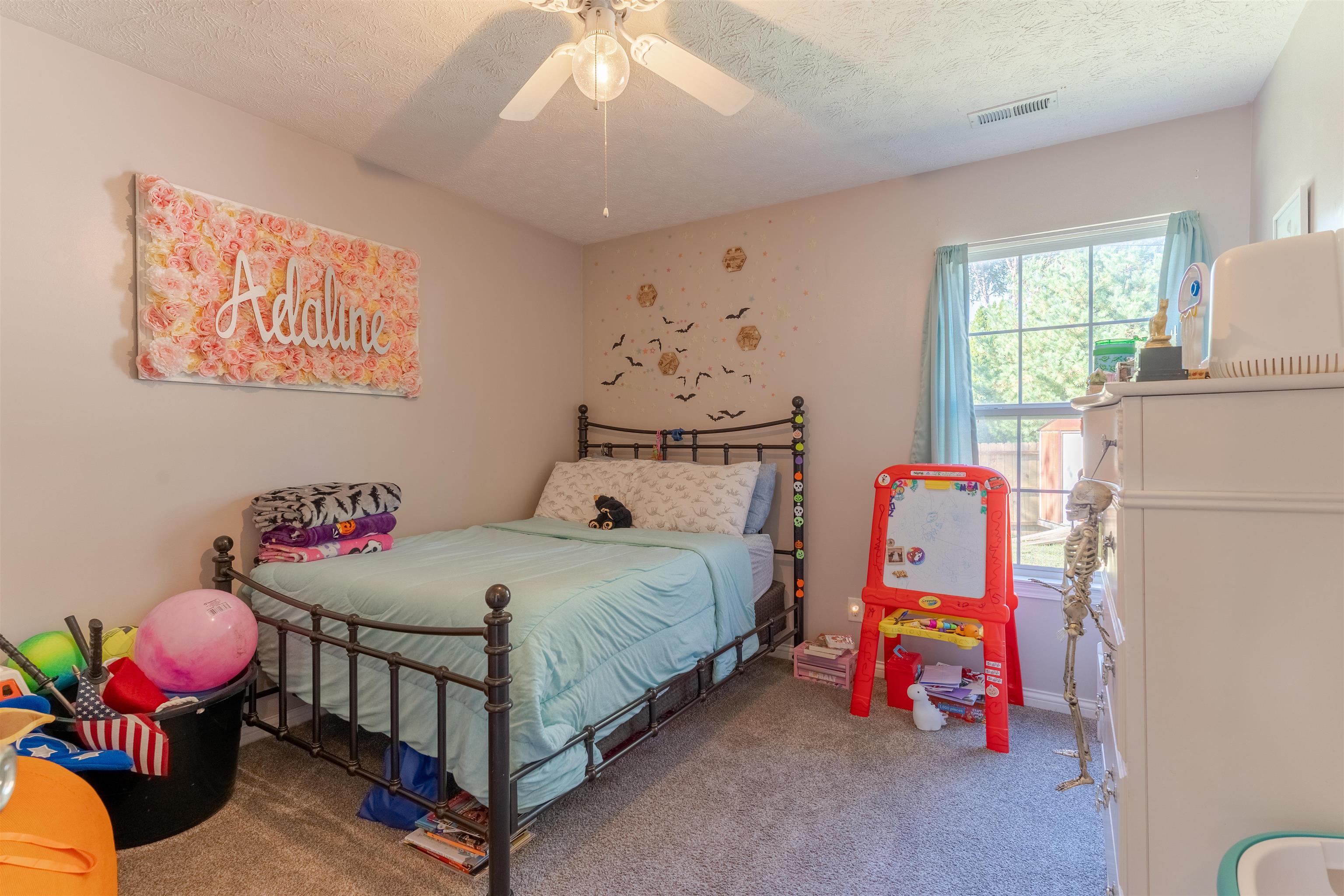 932 Millcreek Drive, Henderson, Kentucky 42420, 2 Bedrooms Bedrooms, ,2 BathroomsBathrooms,Single Family Residence,For Sale,Millcreek Drive,93340