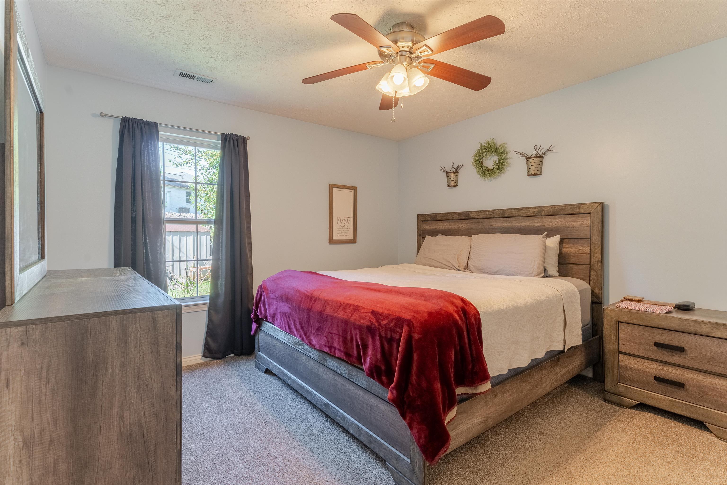 932 Millcreek Drive, Henderson, Kentucky 42420, 2 Bedrooms Bedrooms, ,2 BathroomsBathrooms,Single Family Residence,For Sale,Millcreek Drive,93340
