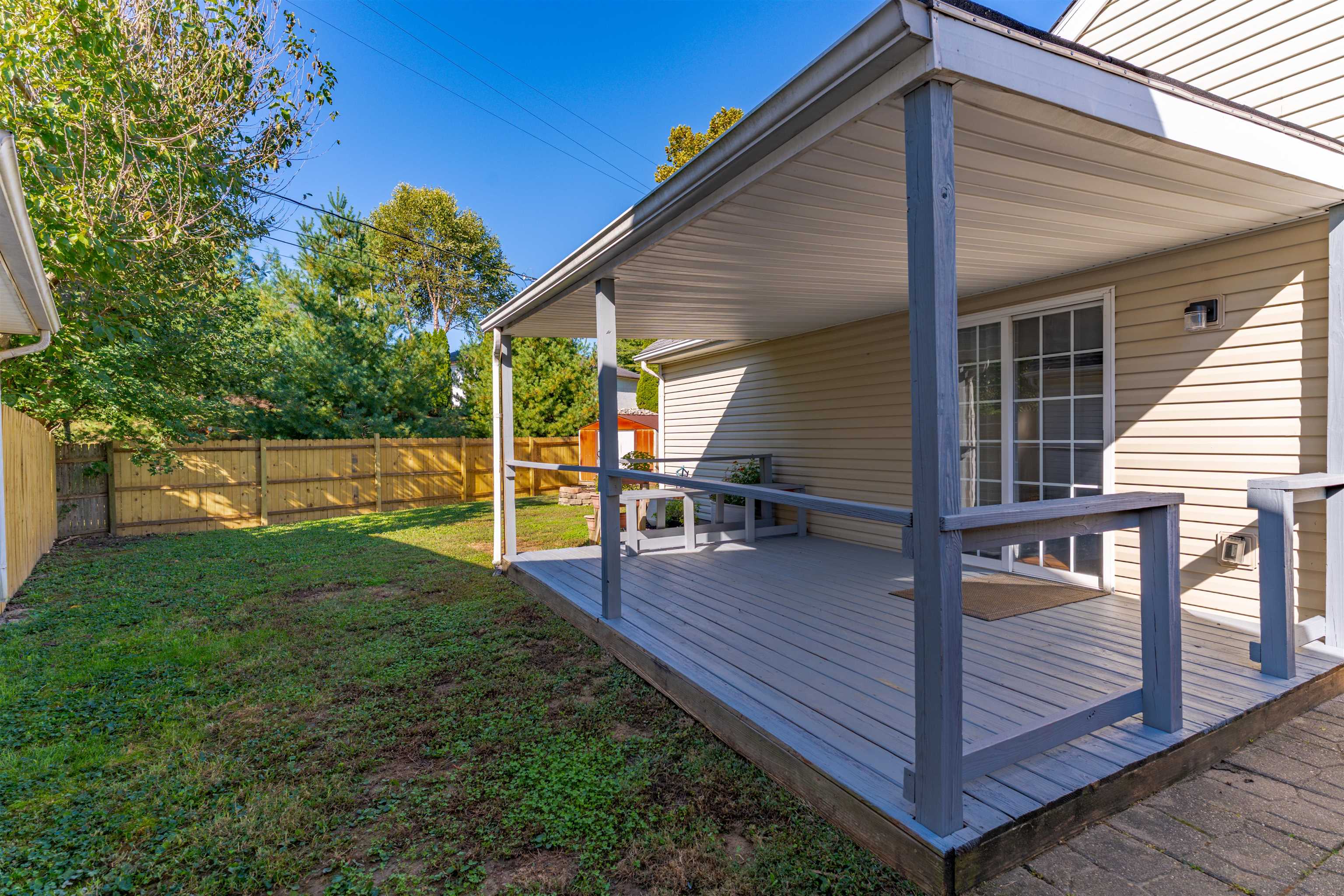 932 Millcreek Drive, Henderson, Kentucky 42420, 2 Bedrooms Bedrooms, ,2 BathroomsBathrooms,Single Family Residence,For Sale,Millcreek Drive,93340