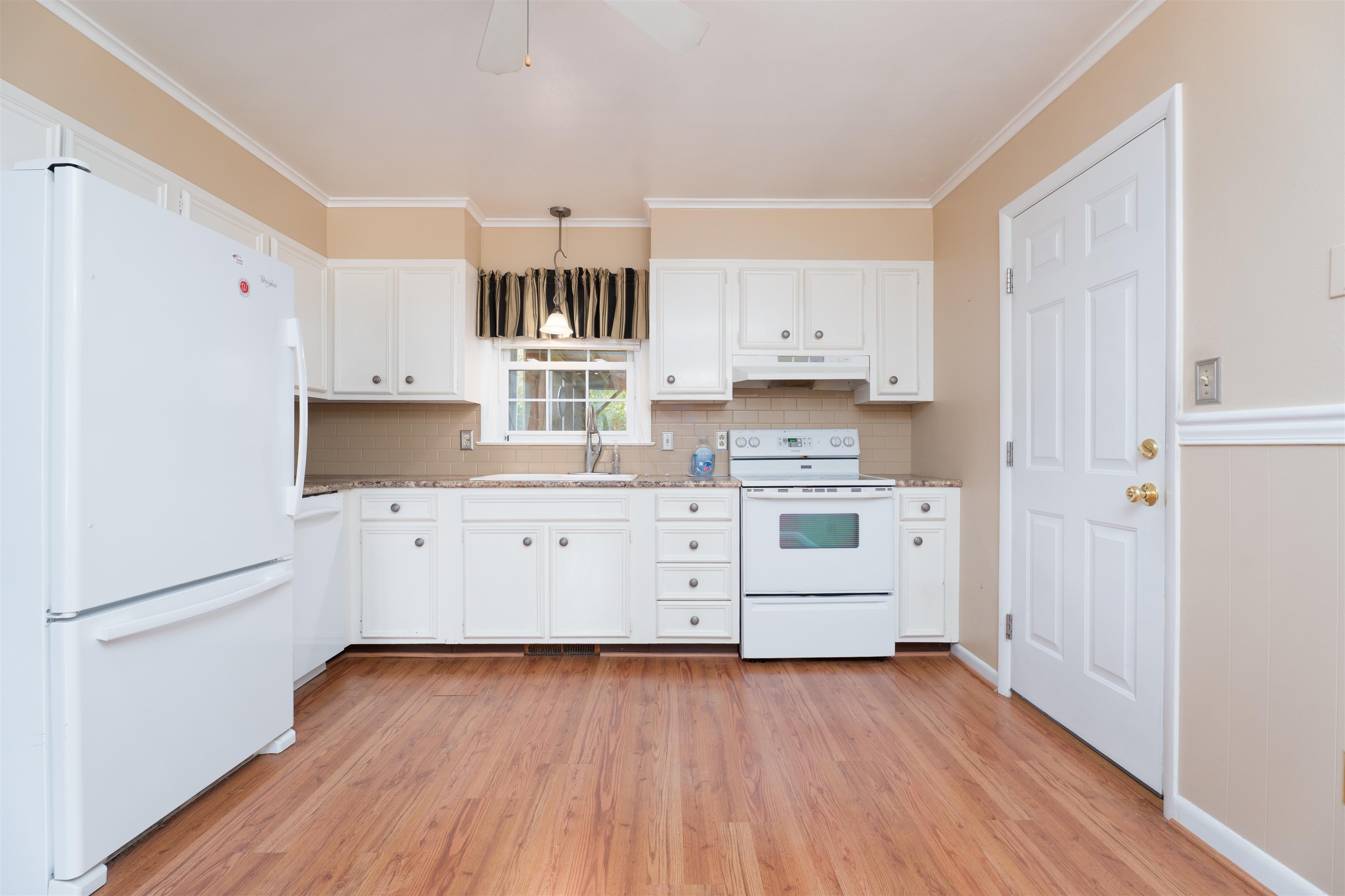 2212 Iron Leige Court, Owensboro, Kentucky 42301, 3 Bedrooms Bedrooms, ,2 BathroomsBathrooms,Single Family Residence,For Sale,Iron Leige Court,93342