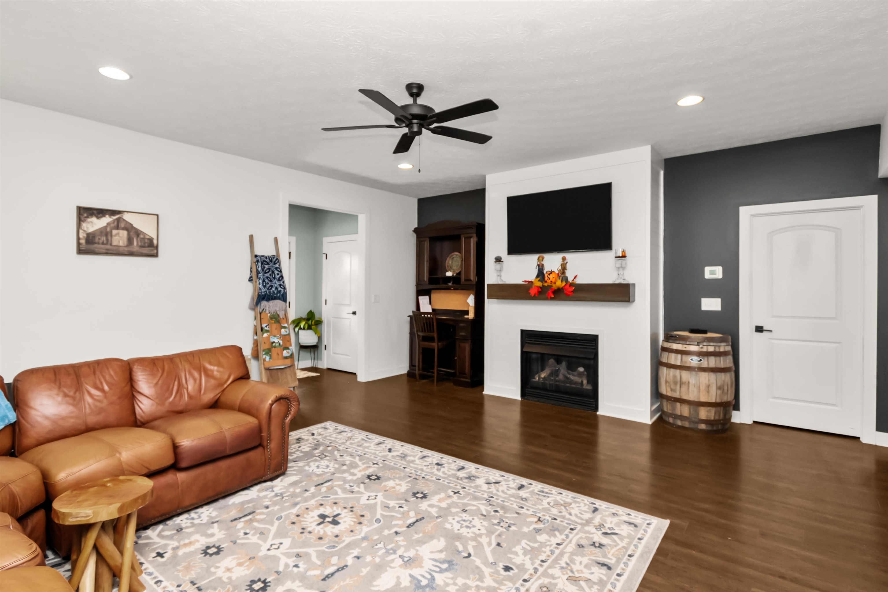 5141 Pleasant Valley Rd, Philpot, Kentucky 42366, 5 Bedrooms Bedrooms, ,2 BathroomsBathrooms,Single Family Residence,For Sale,Pleasant Valley Rd,93344