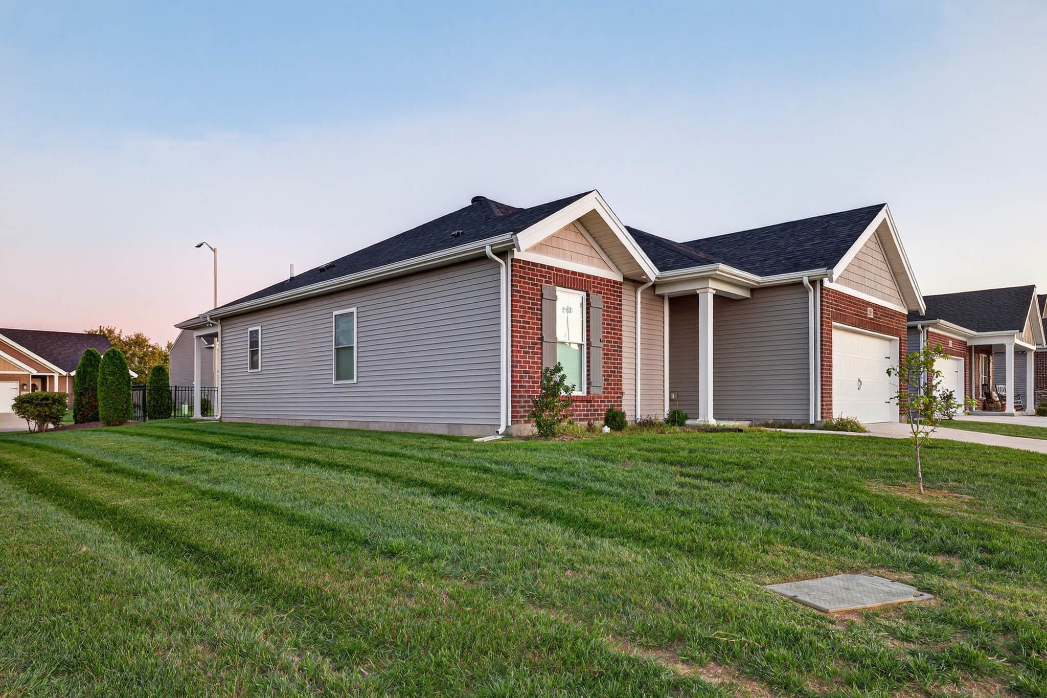 2591 Watson Circle, Owensboro, Kentucky 42301, 3 Bedrooms Bedrooms, ,2 BathroomsBathrooms,Single Family Residence,For Sale,Watson Circle,93346