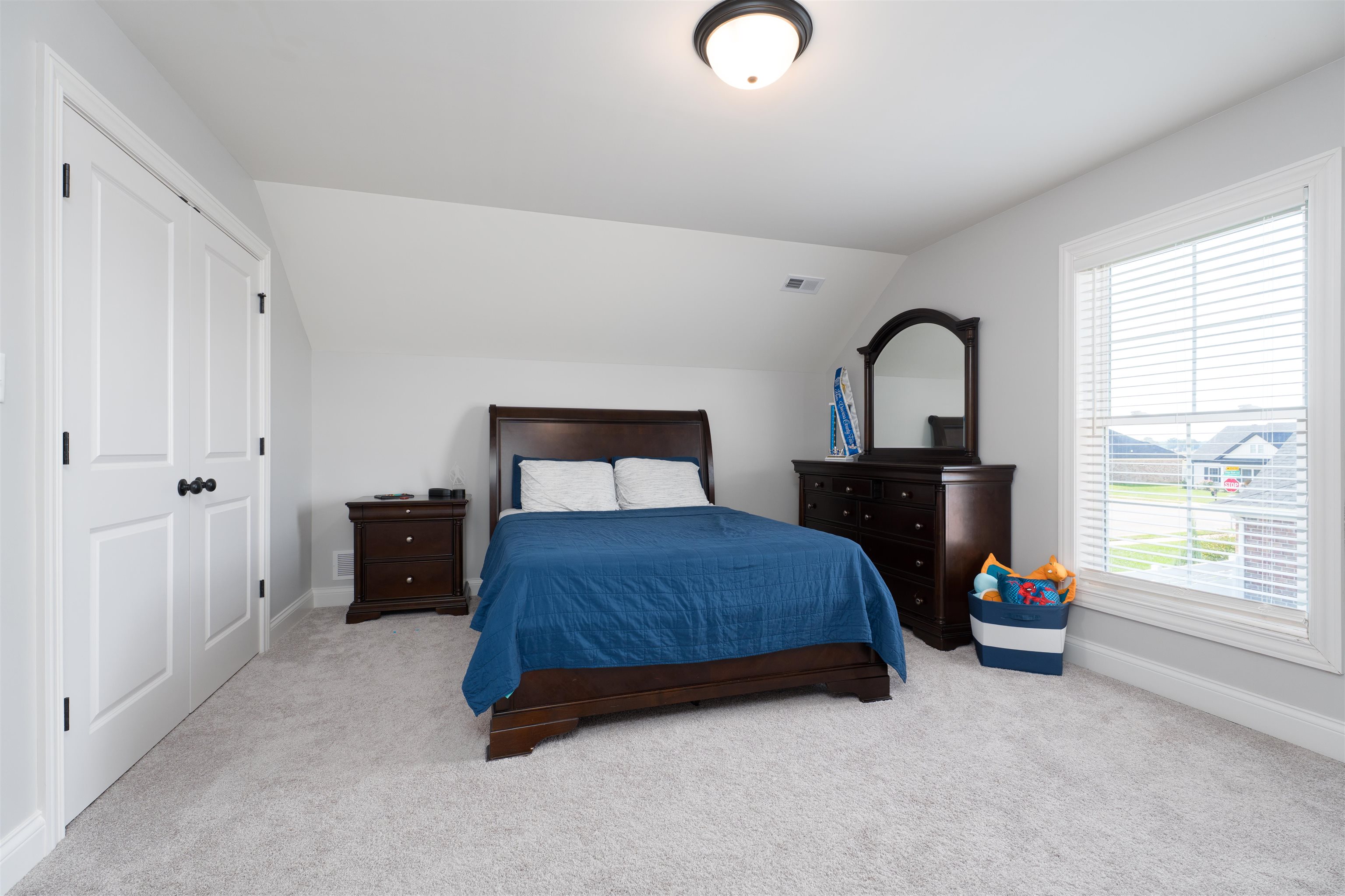 6427 Ridge Brook Cove, Owensboro, Kentucky 42301, 4 Bedrooms Bedrooms, ,3 BathroomsBathrooms,Single Family Residence,For Sale,Ridge Brook Cove,93351
