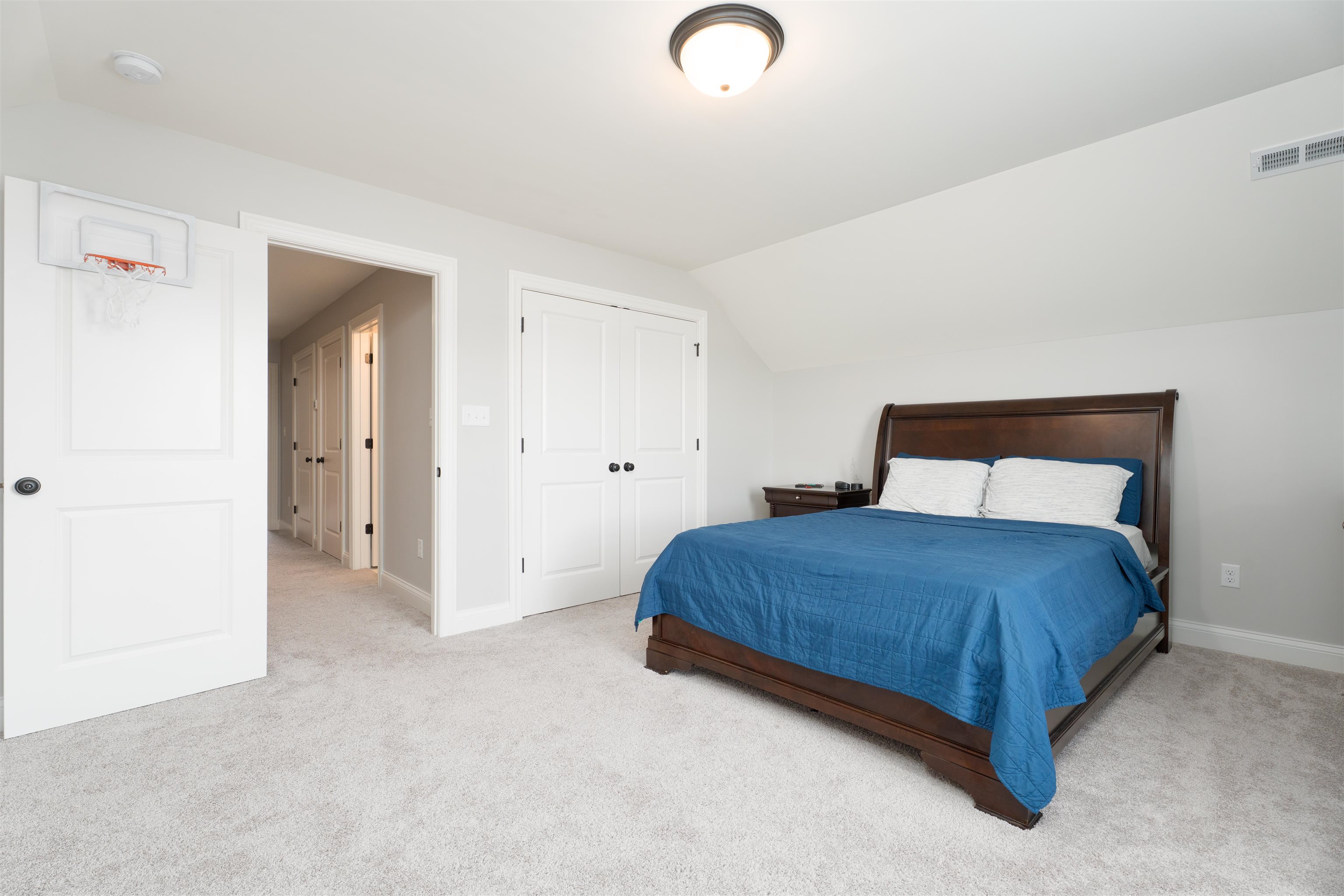 6427 Ridge Brook Cove, Owensboro, Kentucky 42301, 4 Bedrooms Bedrooms, ,3 BathroomsBathrooms,Single Family Residence,For Sale,Ridge Brook Cove,93351