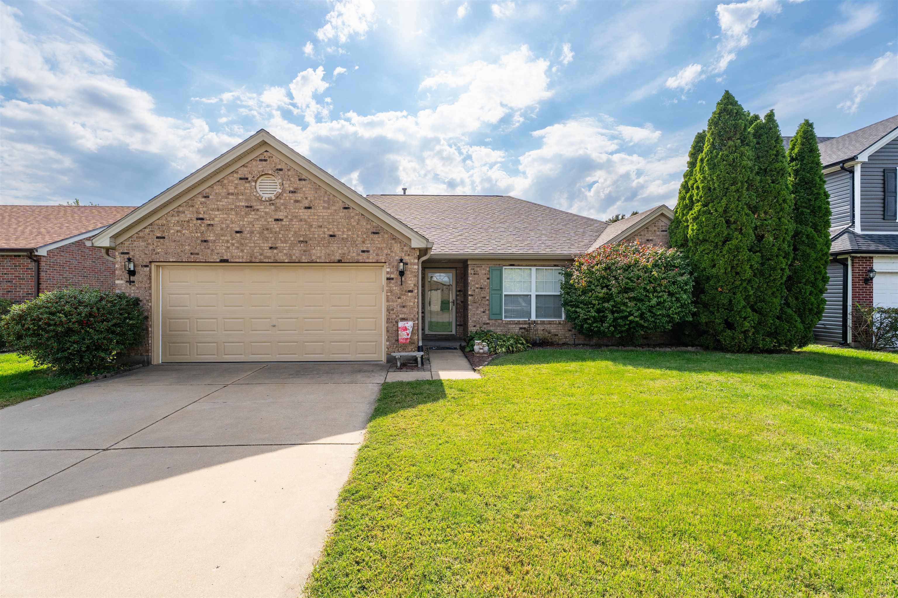 2340 Homestead Point, Owensboro, Kentucky 42301, 3 Bedrooms Bedrooms, ,2 BathroomsBathrooms,Single Family Residence,For Sale,Homestead Point,93354