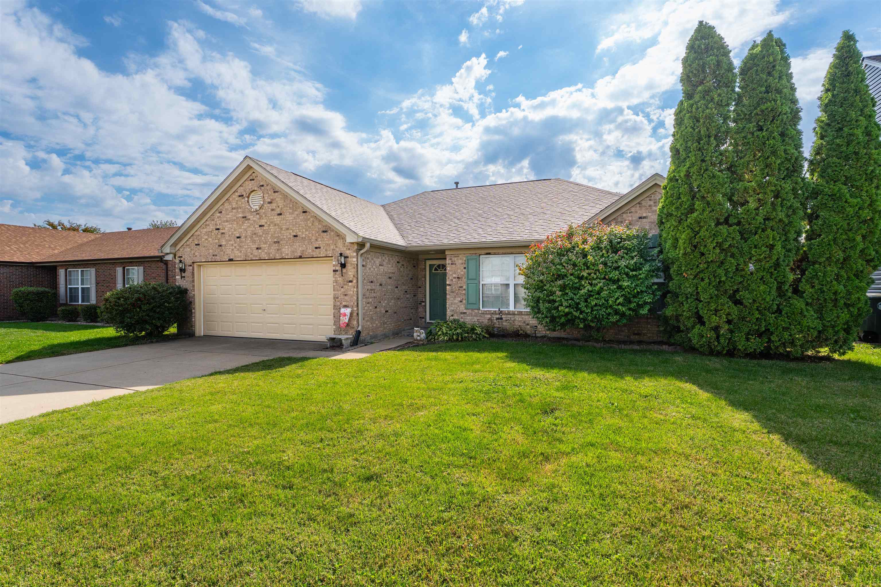 2340 Homestead Point, Owensboro, Kentucky 42301, 3 Bedrooms Bedrooms, ,2 BathroomsBathrooms,Single Family Residence,For Sale,Homestead Point,93354