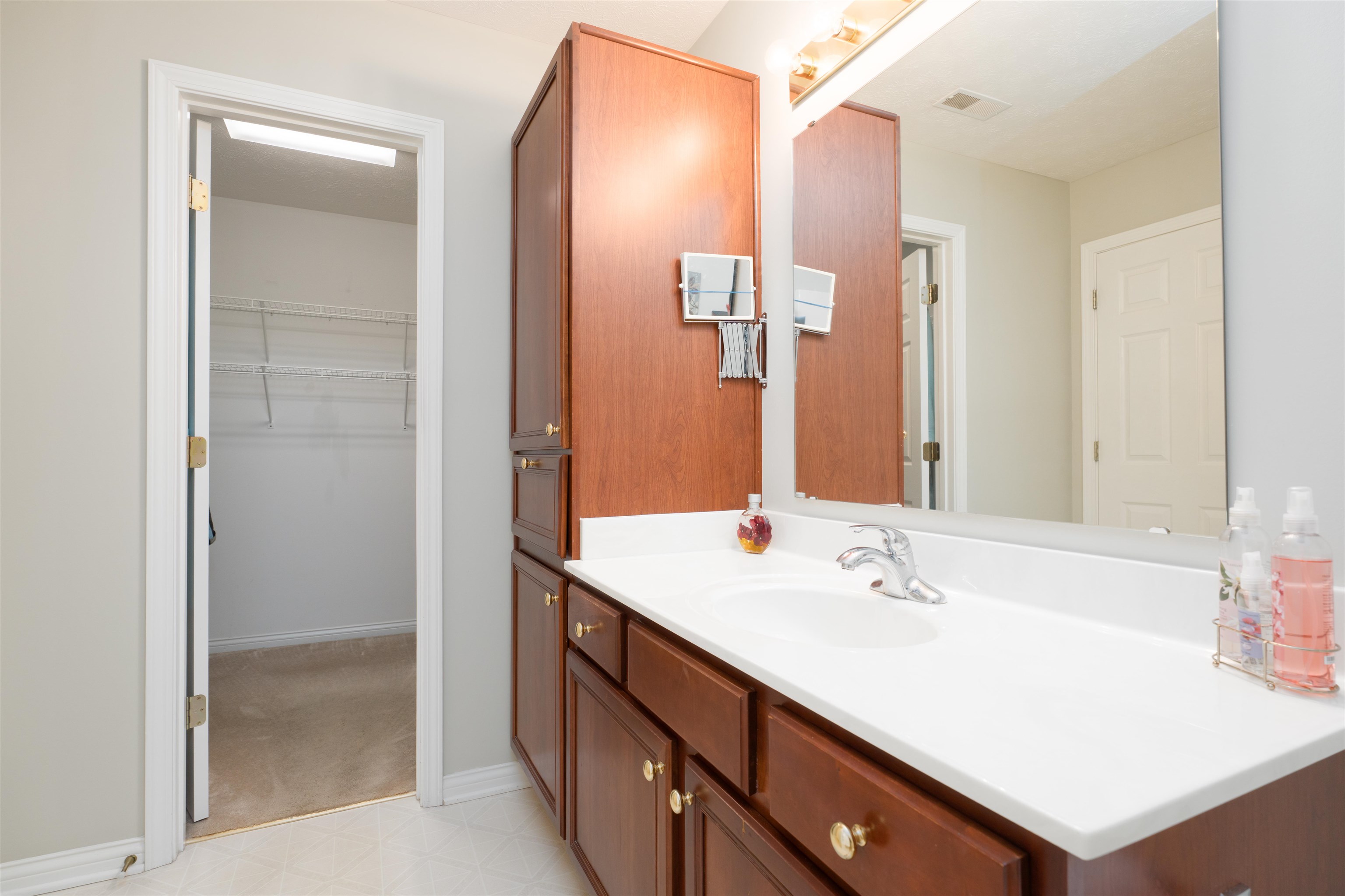 2340 Homestead Point, Owensboro, Kentucky 42301, 3 Bedrooms Bedrooms, ,2 BathroomsBathrooms,Single Family Residence,For Sale,Homestead Point,93354