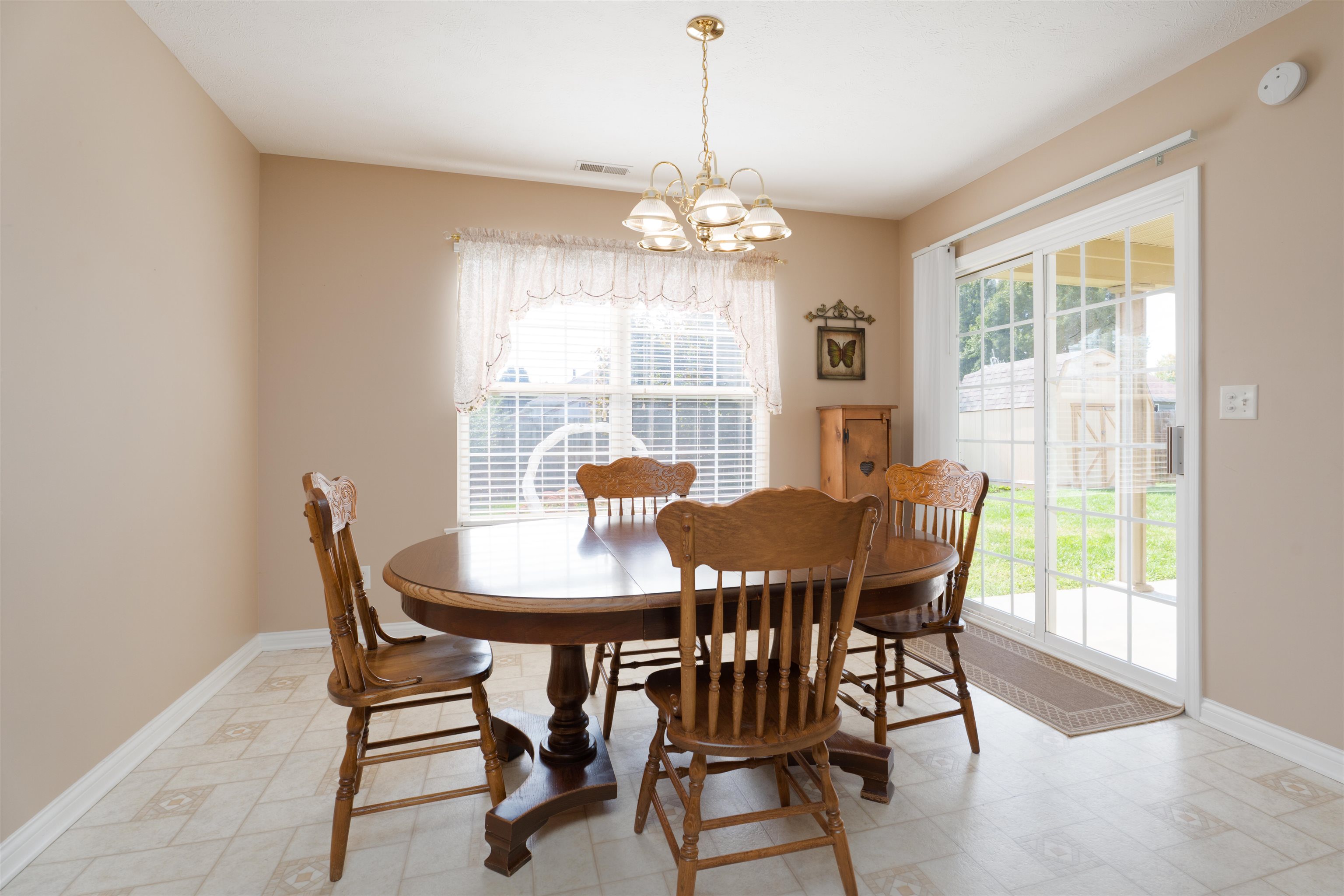 2340 Homestead Point, Owensboro, Kentucky 42301, 3 Bedrooms Bedrooms, ,2 BathroomsBathrooms,Single Family Residence,For Sale,Homestead Point,93354