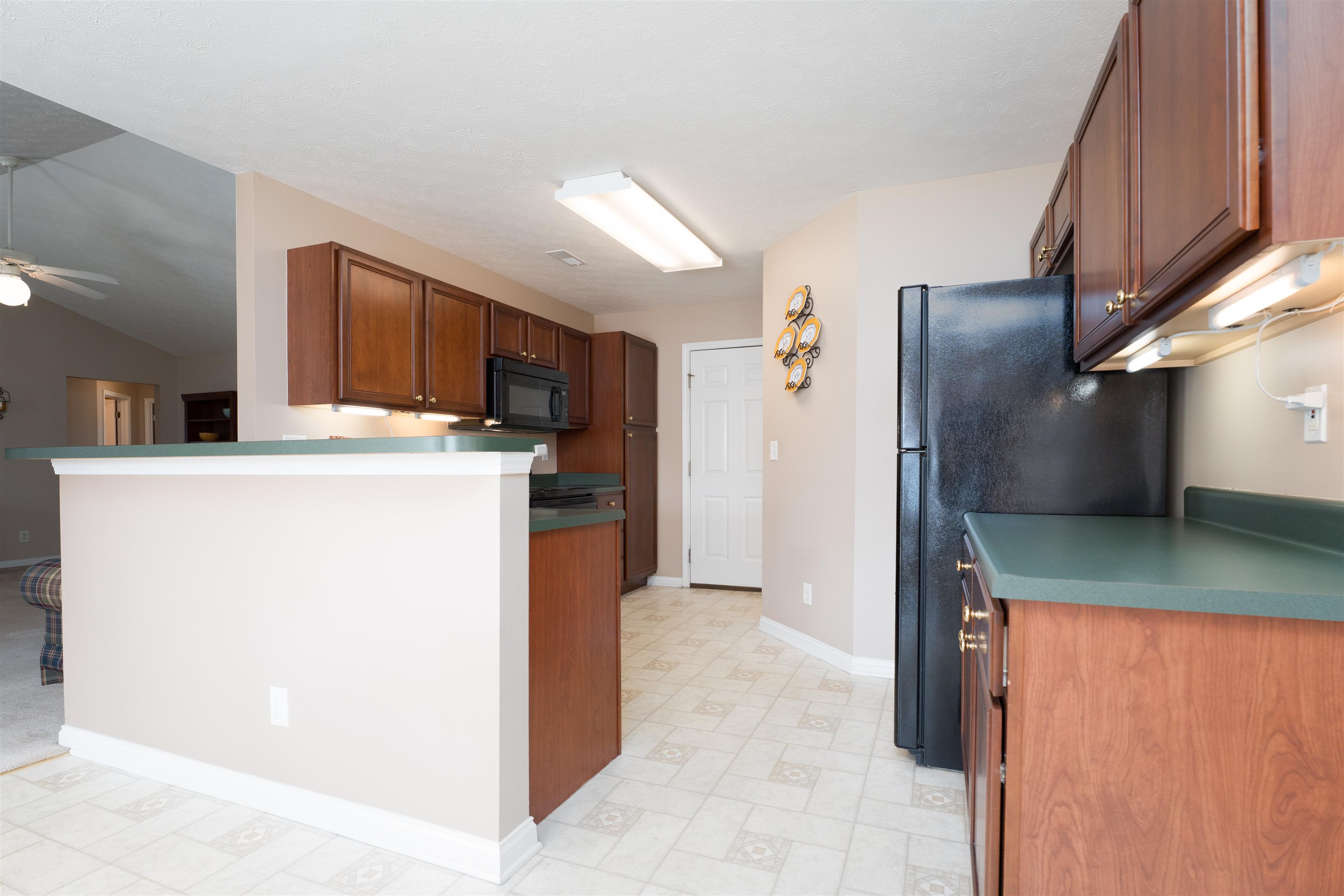 2340 Homestead Point, Owensboro, Kentucky 42301, 3 Bedrooms Bedrooms, ,2 BathroomsBathrooms,Single Family Residence,For Sale,Homestead Point,93354