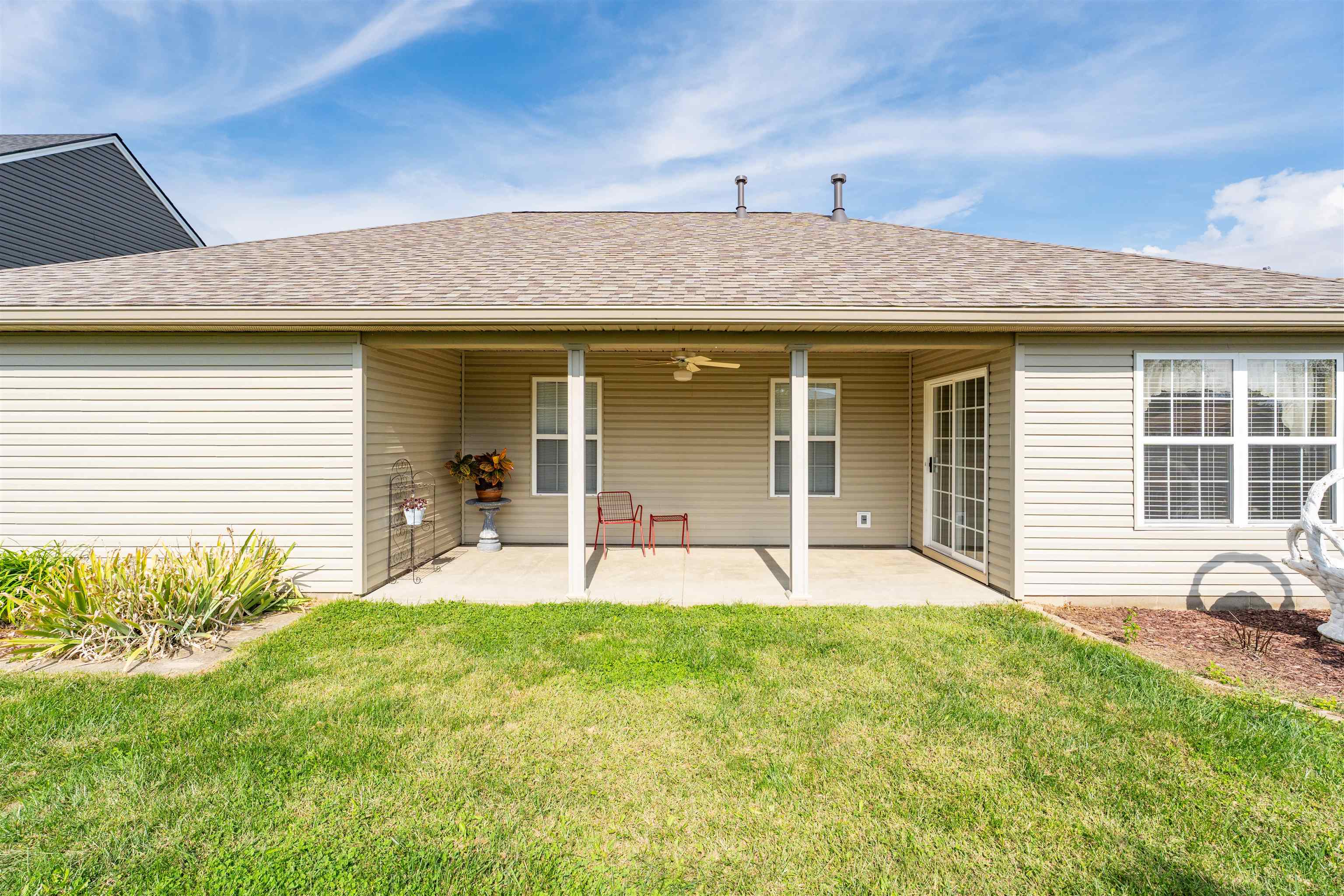 2340 Homestead Point, Owensboro, Kentucky 42301, 3 Bedrooms Bedrooms, ,2 BathroomsBathrooms,Single Family Residence,For Sale,Homestead Point,93354