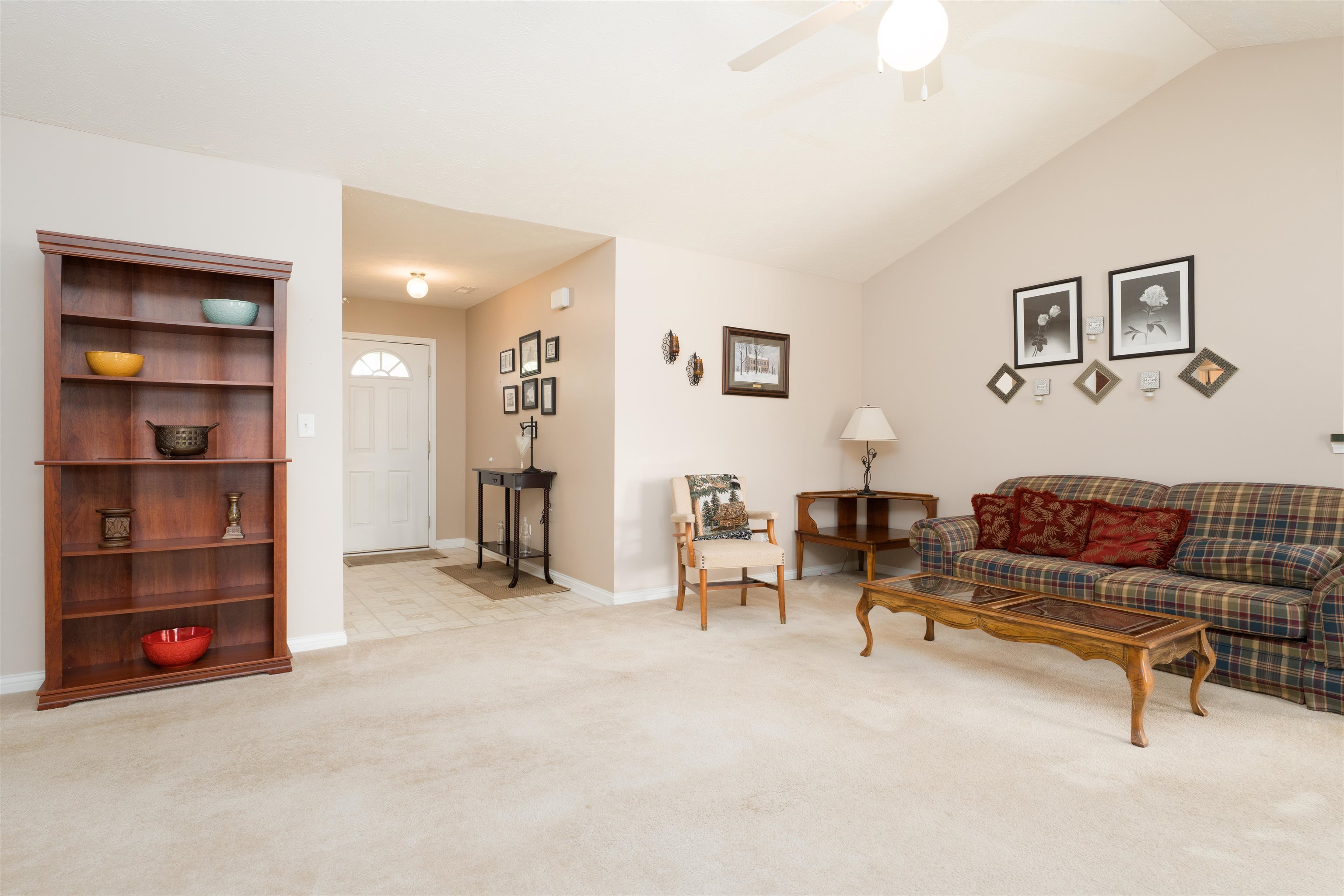 2340 Homestead Point, Owensboro, Kentucky 42301, 3 Bedrooms Bedrooms, ,2 BathroomsBathrooms,Single Family Residence,For Sale,Homestead Point,93354