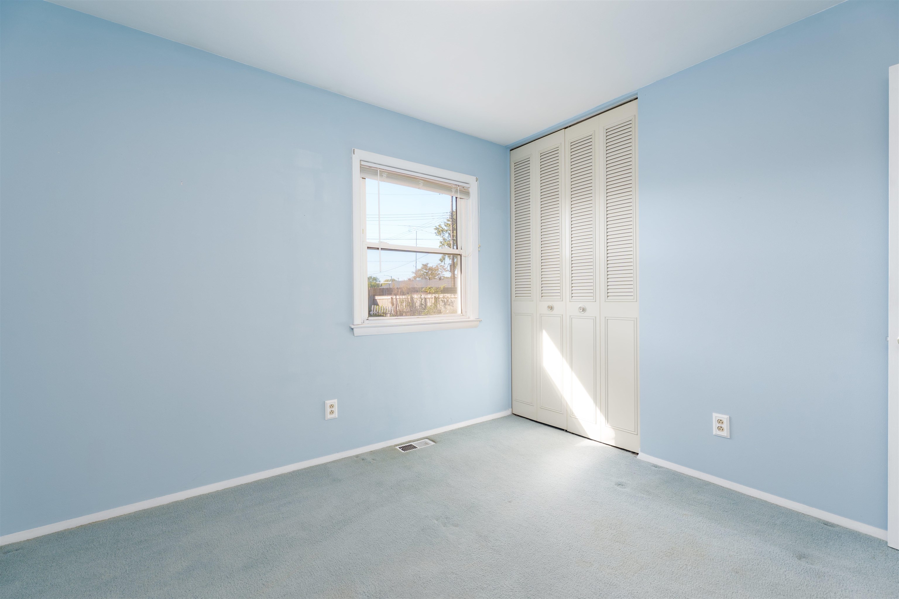 1914 Tomy Lee Ct, Owensboro, Kentucky 42301, 3 Bedrooms Bedrooms, ,2 BathroomsBathrooms,Single Family Residence,For Sale,Tomy Lee Ct,93355