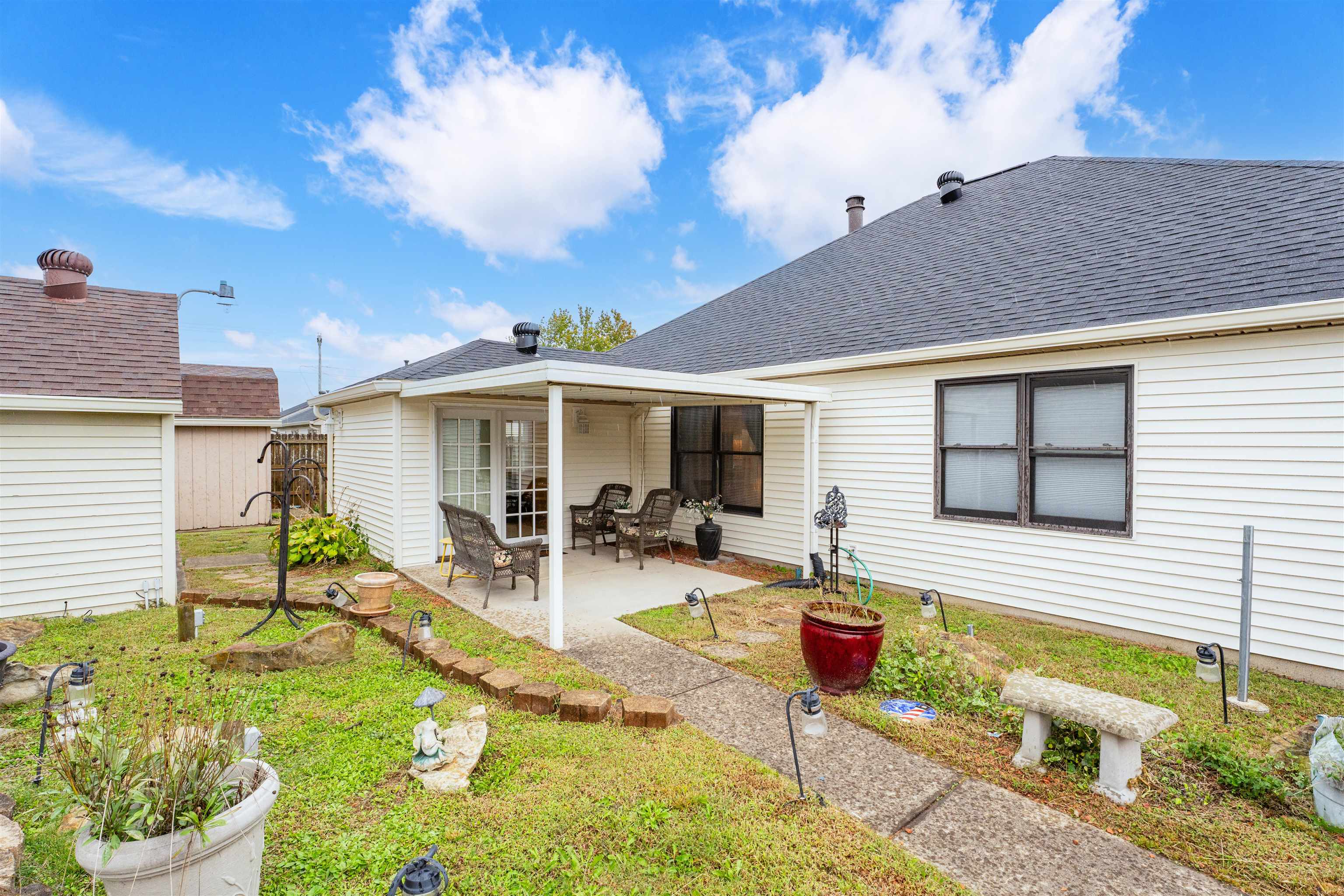 4418 McIntire Crossing, Owensboro, Kentucky 42301, 3 Bedrooms Bedrooms, ,2 BathroomsBathrooms,Single Family Residence,For Sale,McIntire Crossing,93356