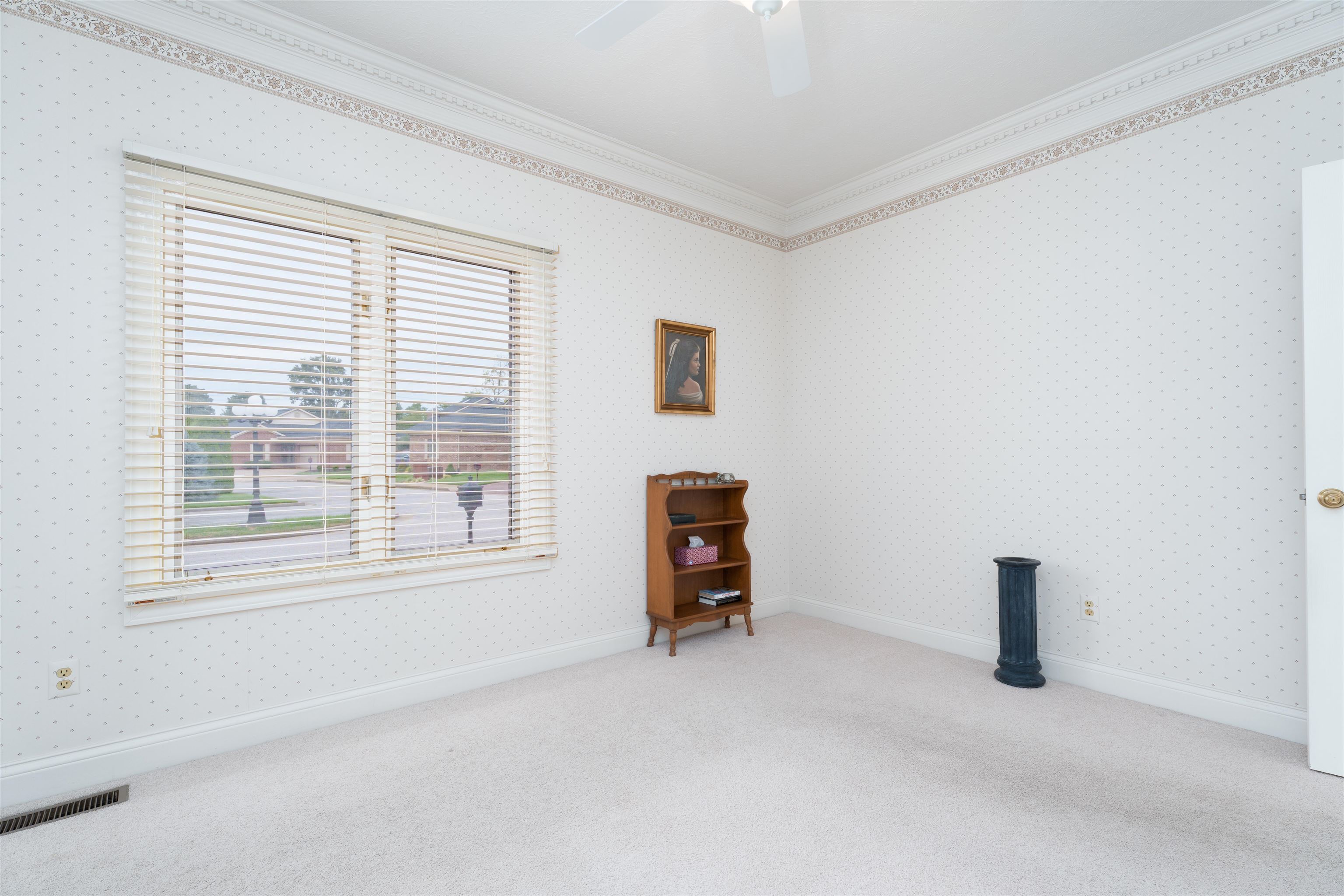 2058 Sussex Place, Owensboro, Kentucky 42301, 2 Bedrooms Bedrooms, ,2 BathroomsBathrooms,Single Family Residence,For Sale,Sussex Place,93357