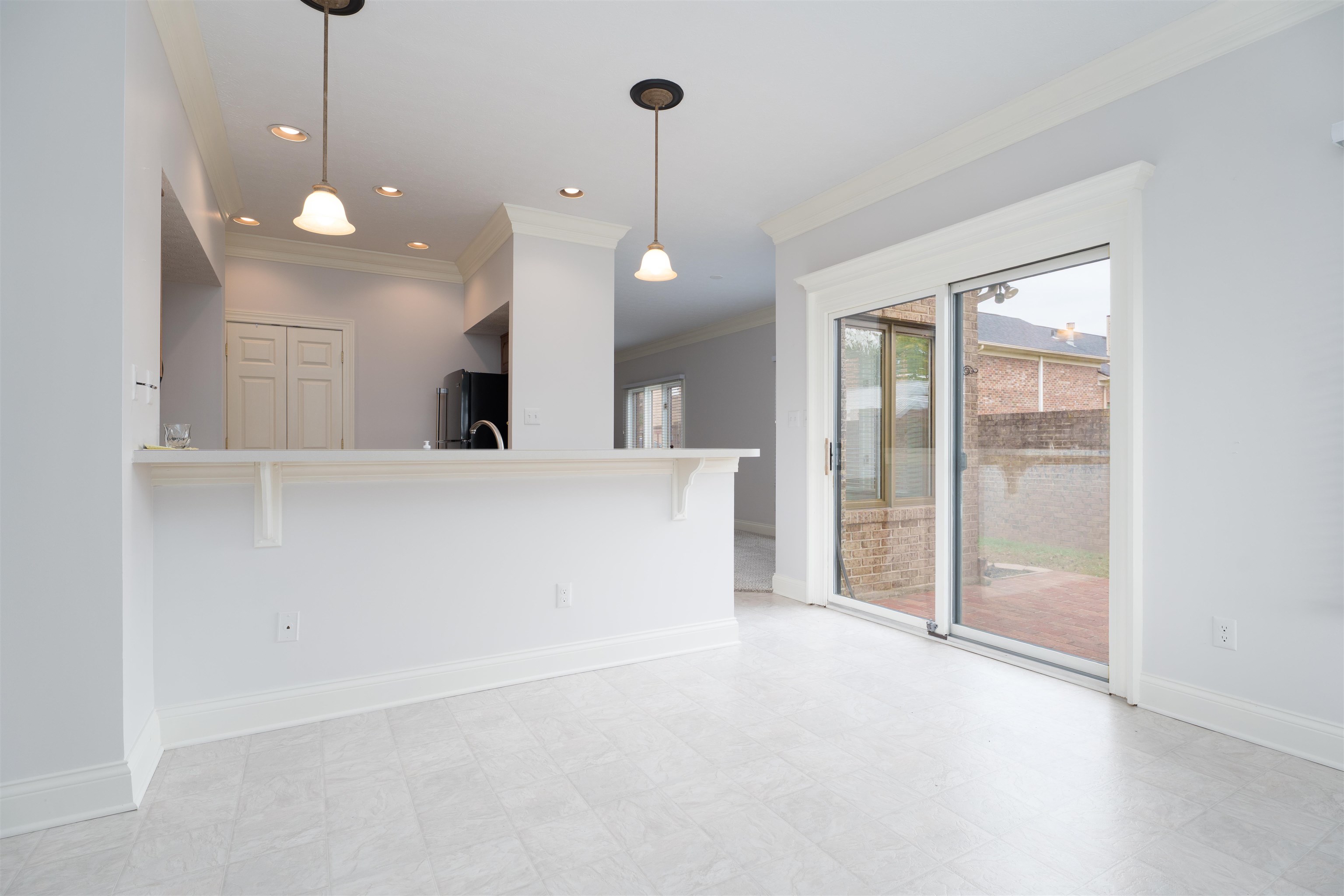 2058 Sussex Place, Owensboro, Kentucky 42301, 2 Bedrooms Bedrooms, ,2 BathroomsBathrooms,Single Family Residence,For Sale,Sussex Place,93357