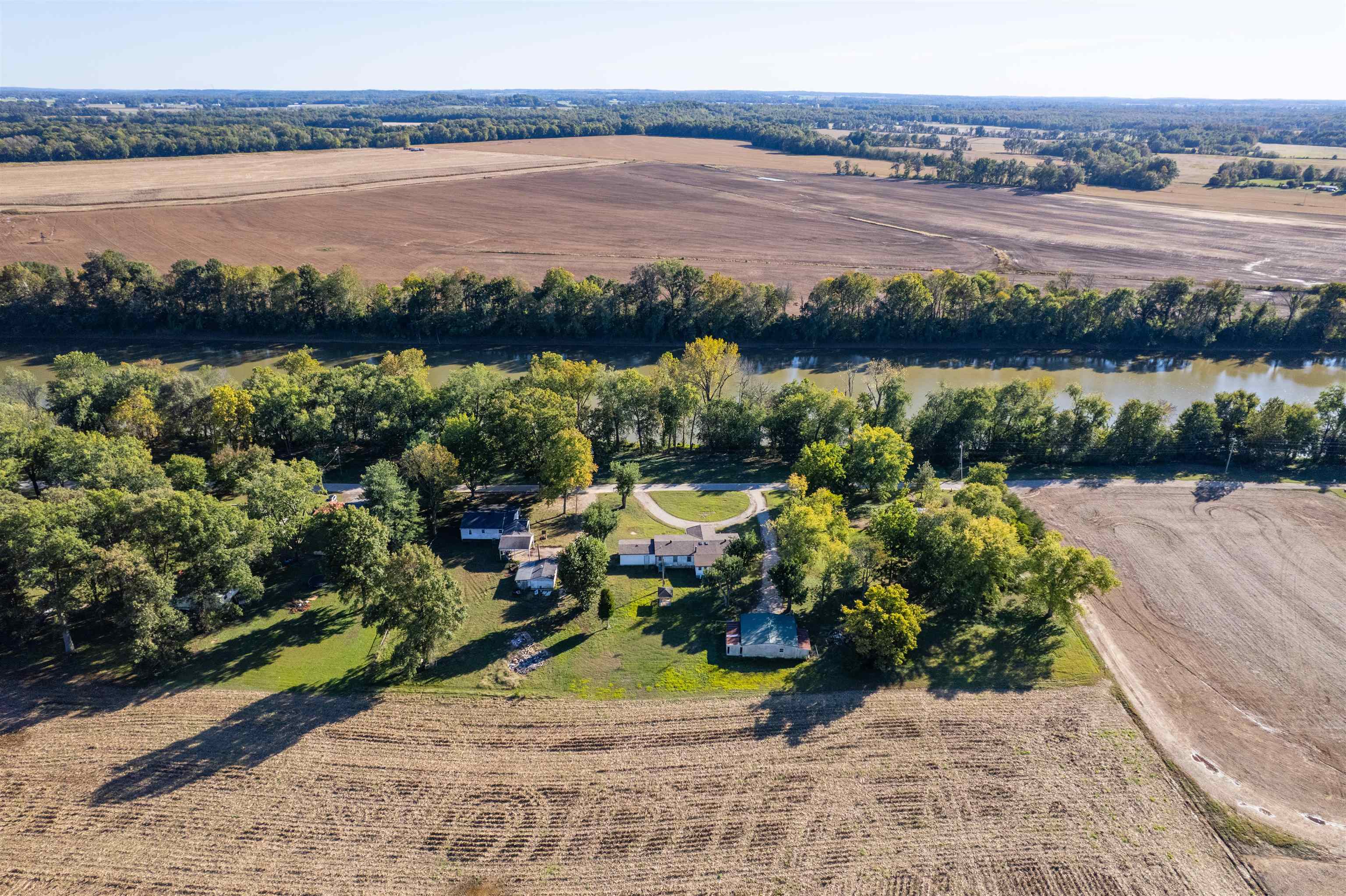 9285 Stanley-Birk City Rd, Owensboro, Kentucky 42301, 3 Bedrooms Bedrooms, ,2 BathroomsBathrooms,Single Family Residence,For Sale,Stanley-Birk City Rd,93361