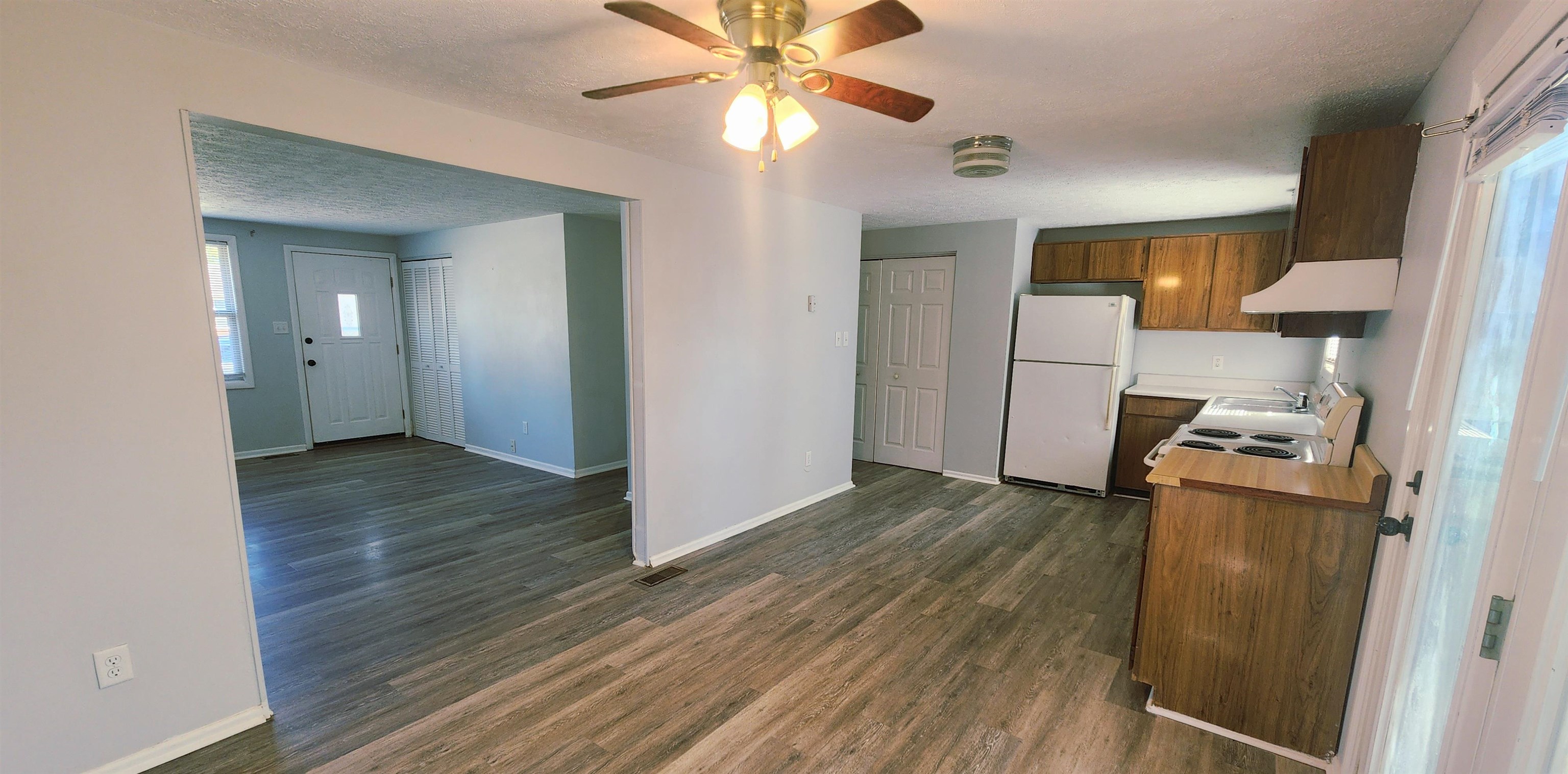 2508 Strickland Drive, Owensboro, Kentucky 42301-6653, 3 Bedrooms Bedrooms, ,1 BathroomBathrooms,Single Family Residence,For Sale,Strickland Drive,93365