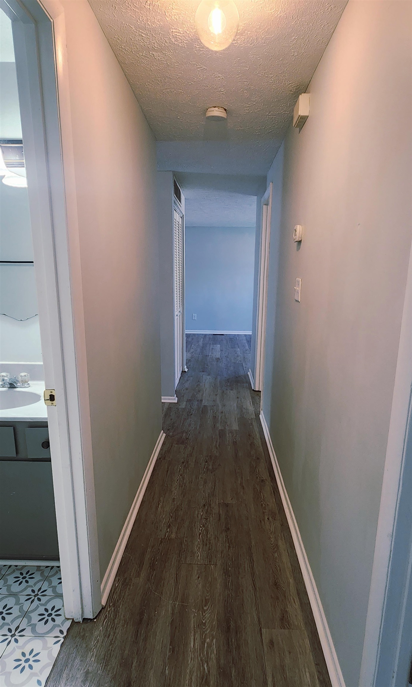 2508 Strickland Drive, Owensboro, Kentucky 42301-6653, 3 Bedrooms Bedrooms, ,1 BathroomBathrooms,Single Family Residence,For Sale,Strickland Drive,93365