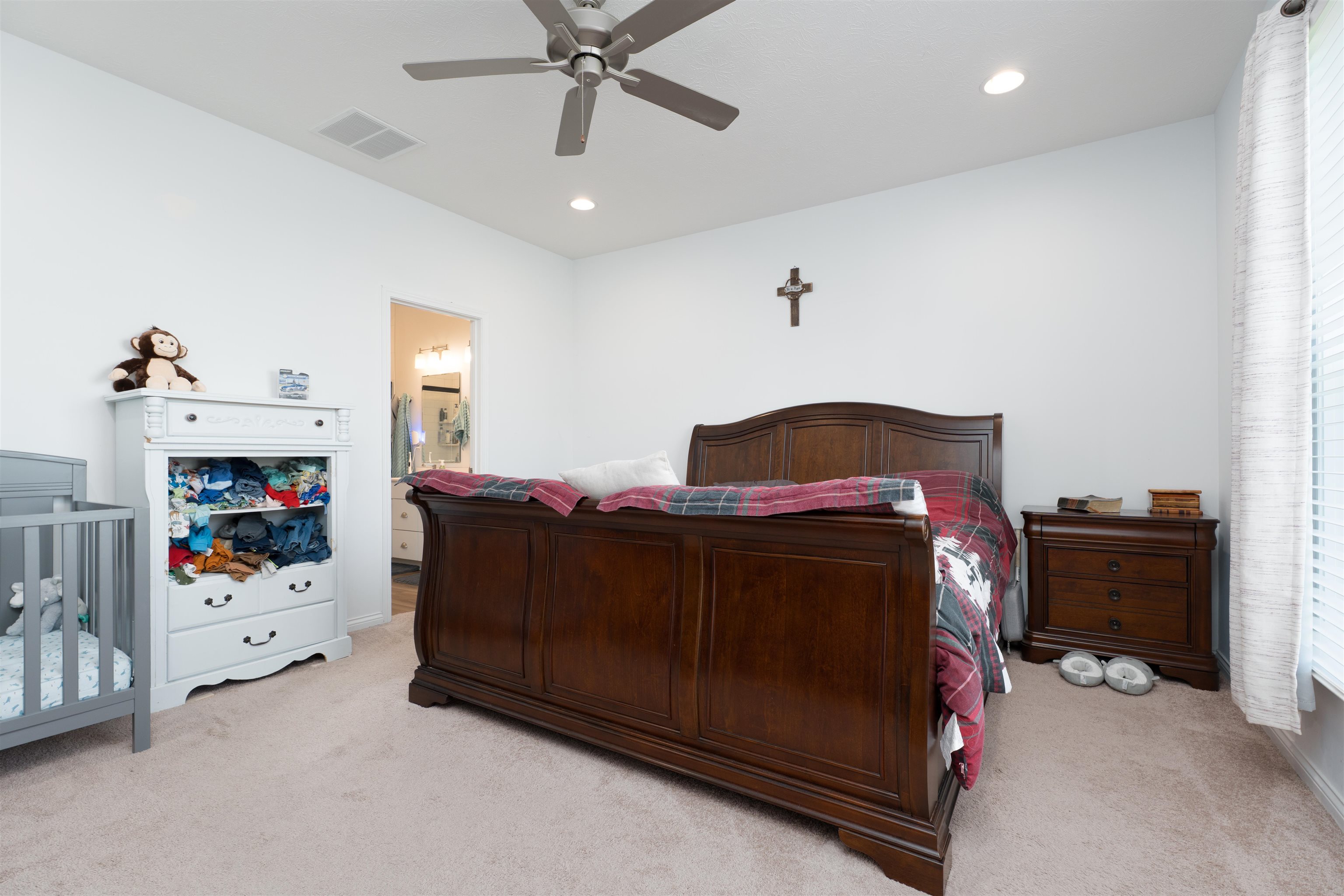 3864 Brookfield Dr., Owensboro, Kentucky 42303, 4 Bedrooms Bedrooms, ,2 BathroomsBathrooms,Single Family Residence,For Sale,Brookfield Dr.,93373