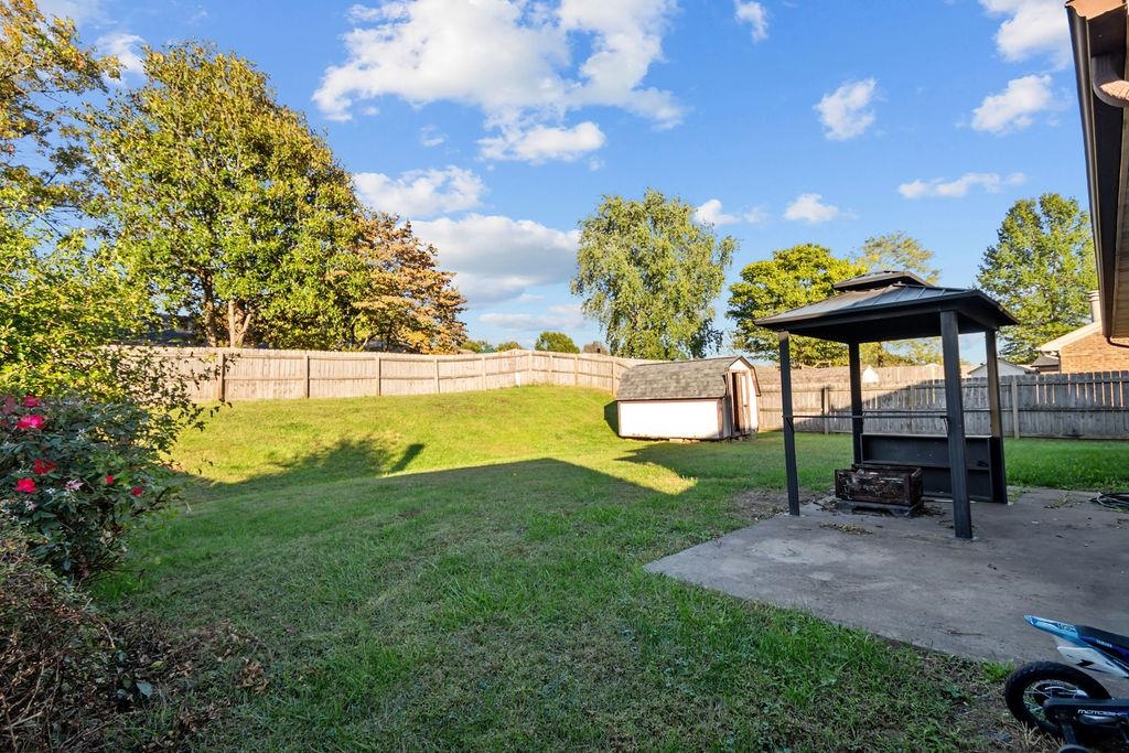 3629 War Admiral Drive, Owensboro, Kentucky 42303, 3 Bedrooms Bedrooms, ,2 BathroomsBathrooms,Single Family Residence,For Sale,War Admiral Drive,93376