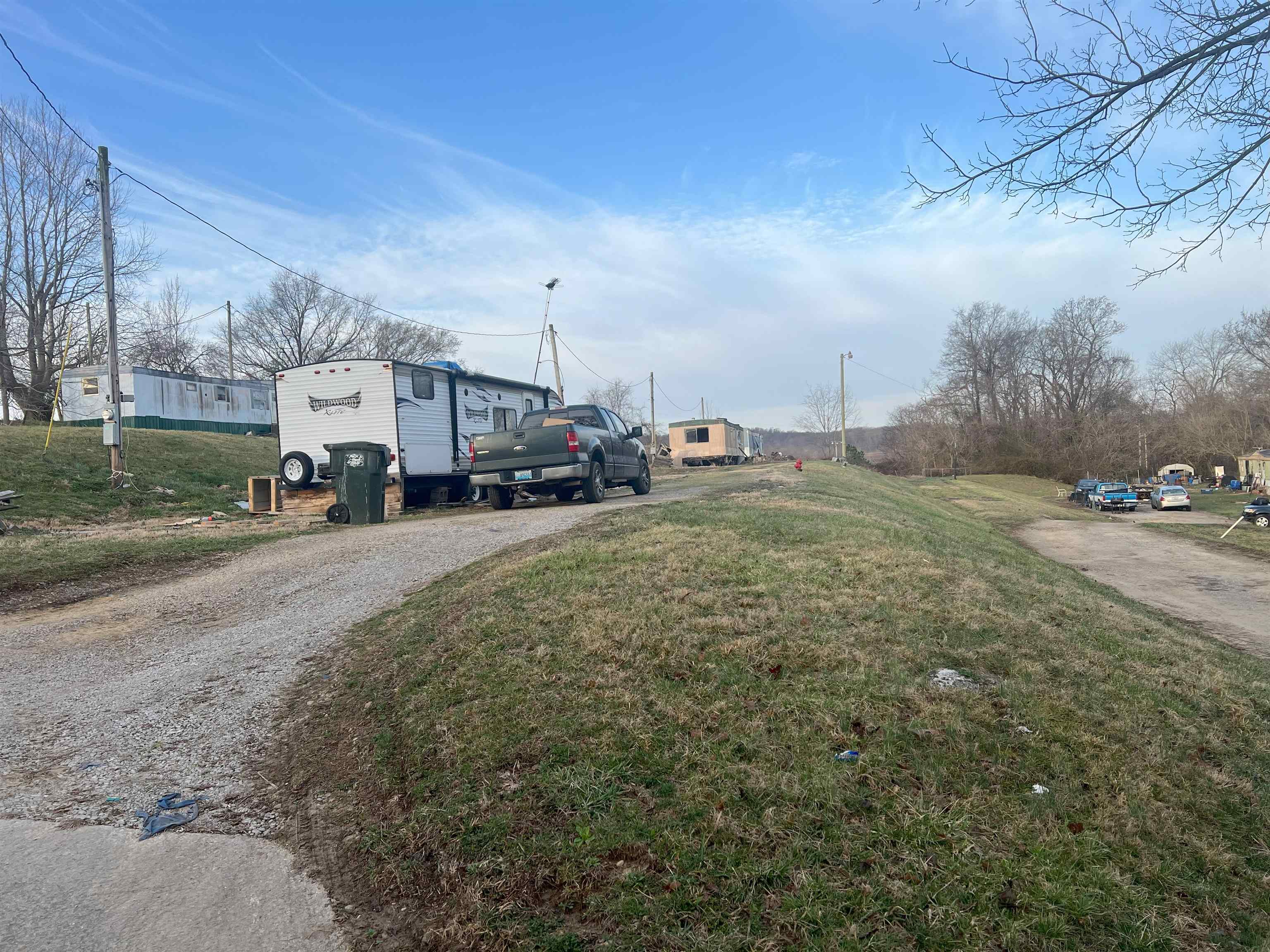 1 Mulberry Street, Fordsville, Kentucky 42347, ,Mobile Home Park,For Sale,Mulberry Street,93377