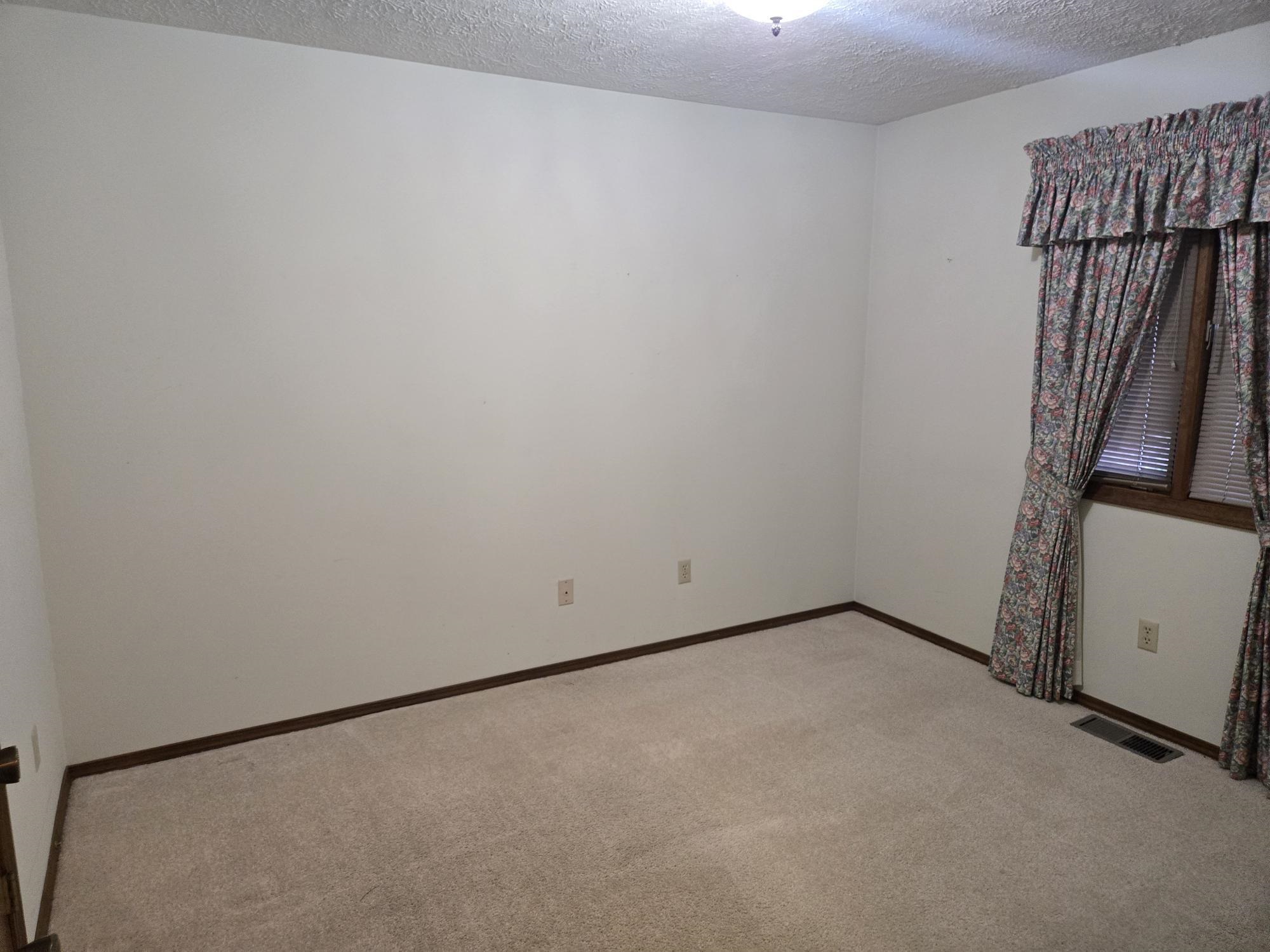 3628 Decidedly Court, Owensboro, Kentucky 42303, 3 Bedrooms Bedrooms, ,2 BathroomsBathrooms,Single Family Residence,For Sale,Decidedly Court,93379