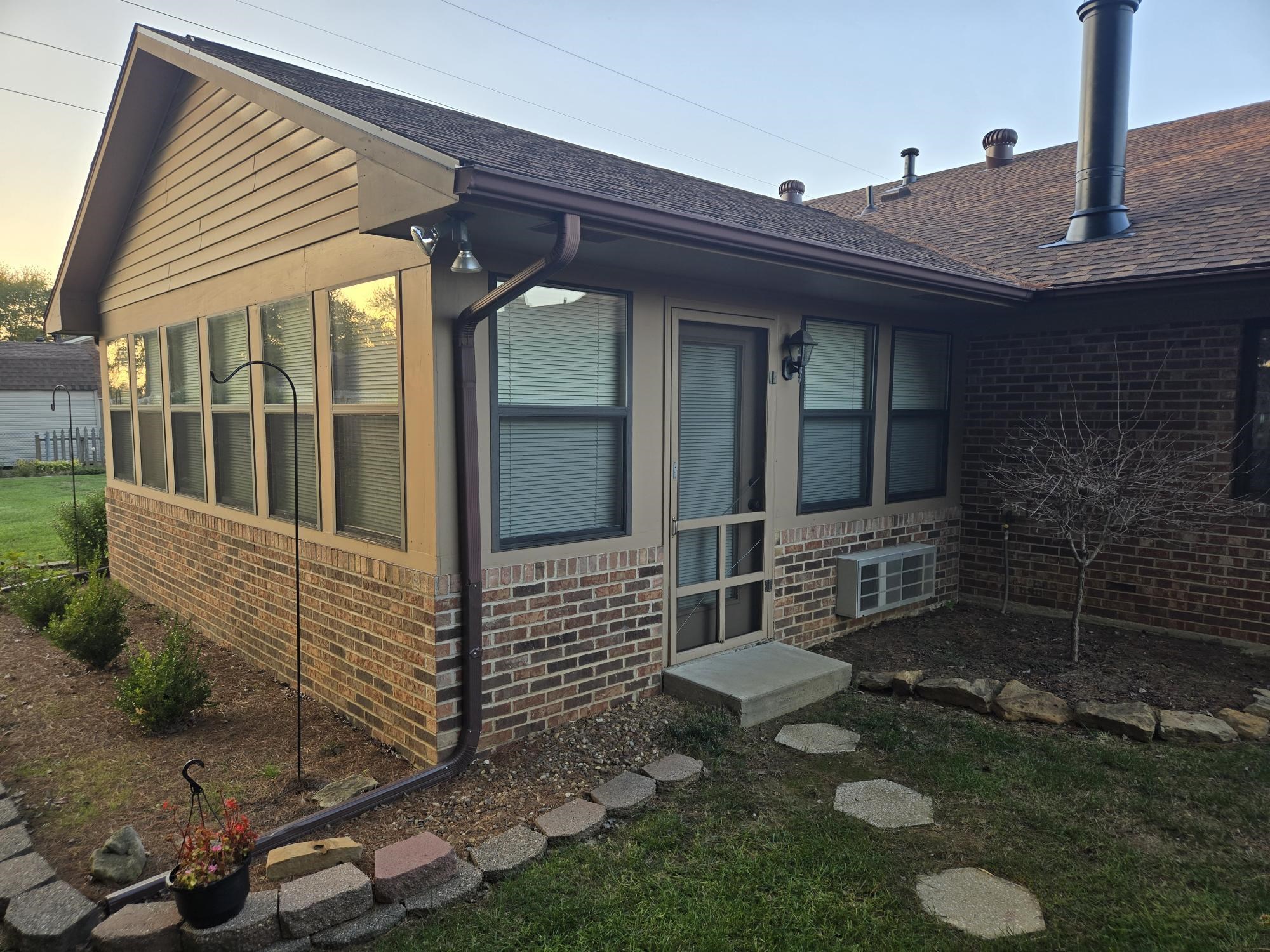 3628 Decidedly Court, Owensboro, Kentucky 42303, 3 Bedrooms Bedrooms, ,2 BathroomsBathrooms,Single Family Residence,For Sale,Decidedly Court,93379
