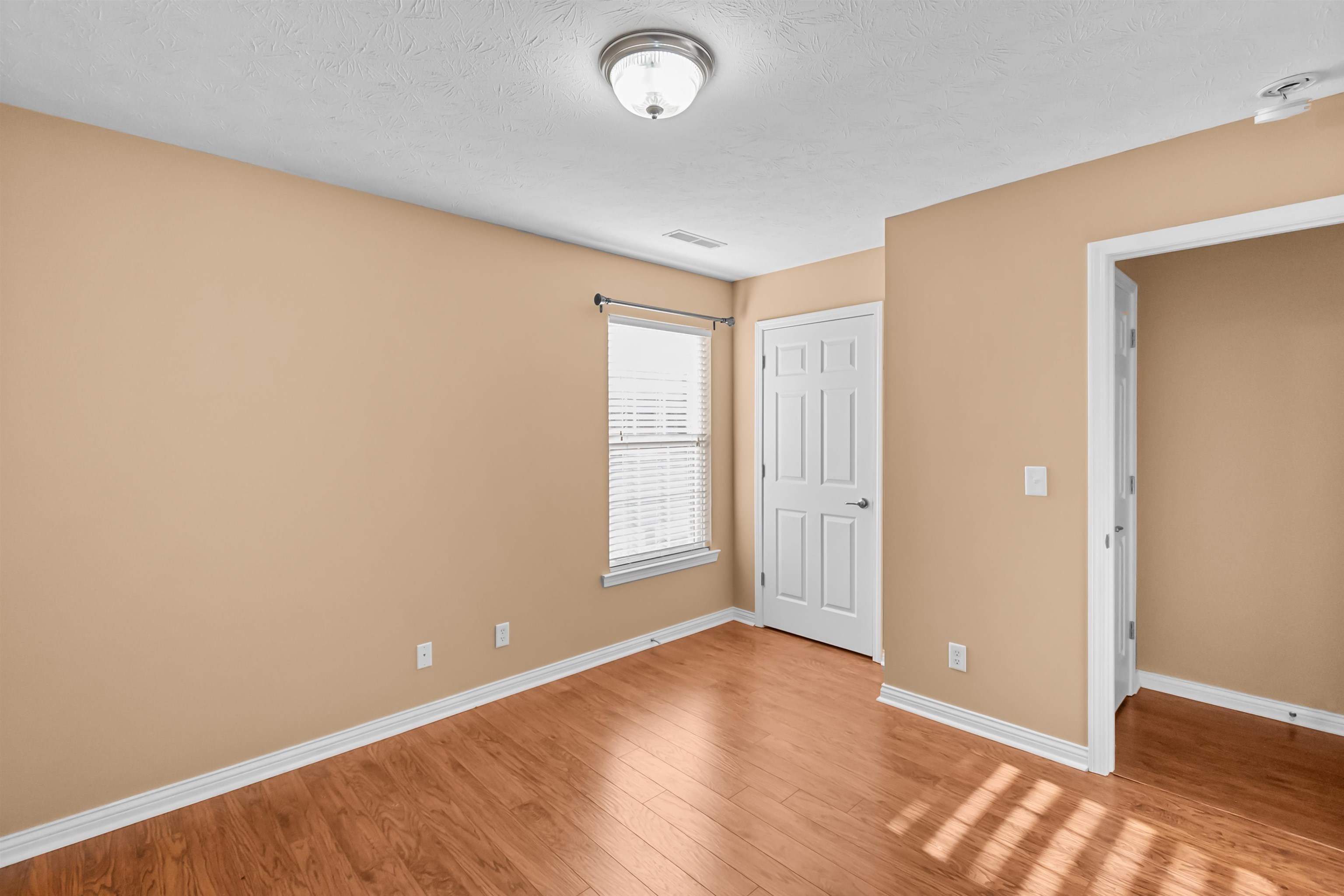 2029 Trillium Gardens, Owensboro, Kentucky 42303, 2 Bedrooms Bedrooms, ,2 BathroomsBathrooms,Condominium,For Sale,Trillium Gardens,93384