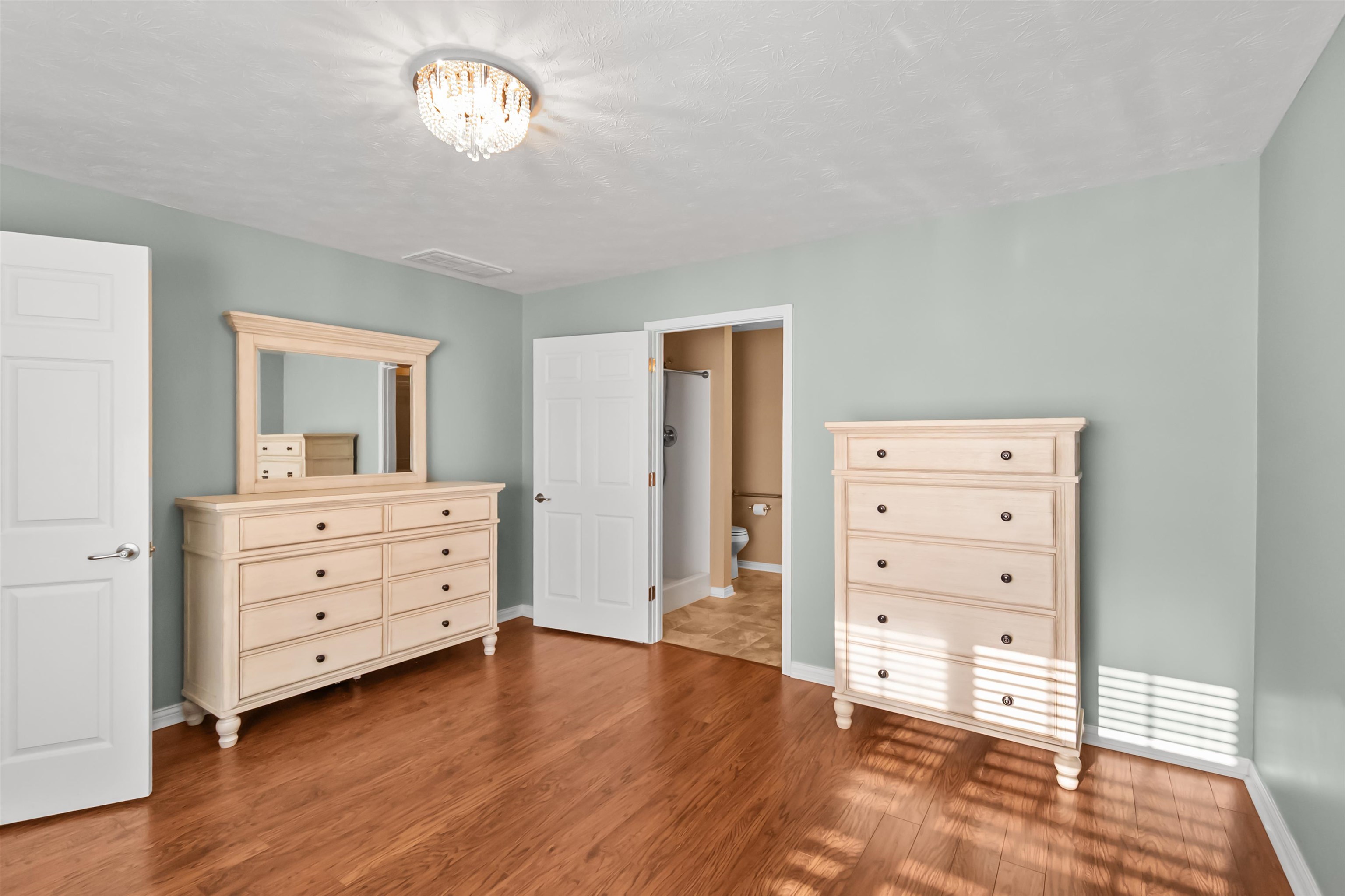 2029 Trillium Gardens, Owensboro, Kentucky 42303, 2 Bedrooms Bedrooms, ,2 BathroomsBathrooms,Condominium,For Sale,Trillium Gardens,93384