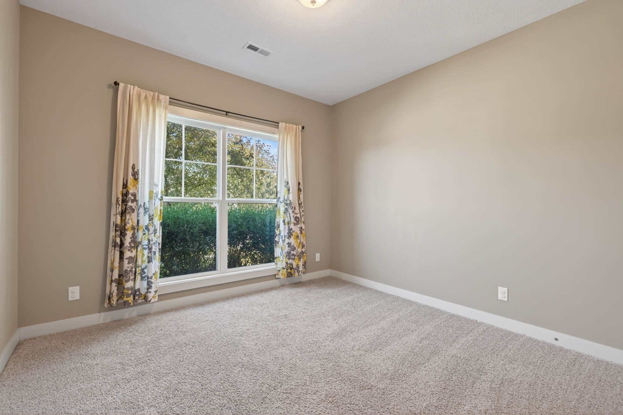 2242 Meadowhill Lane, Utica, Kentucky 42376, 3 Bedrooms Bedrooms, ,2 BathroomsBathrooms,Single Family Residence,For Sale,Meadowhill Lane,93386