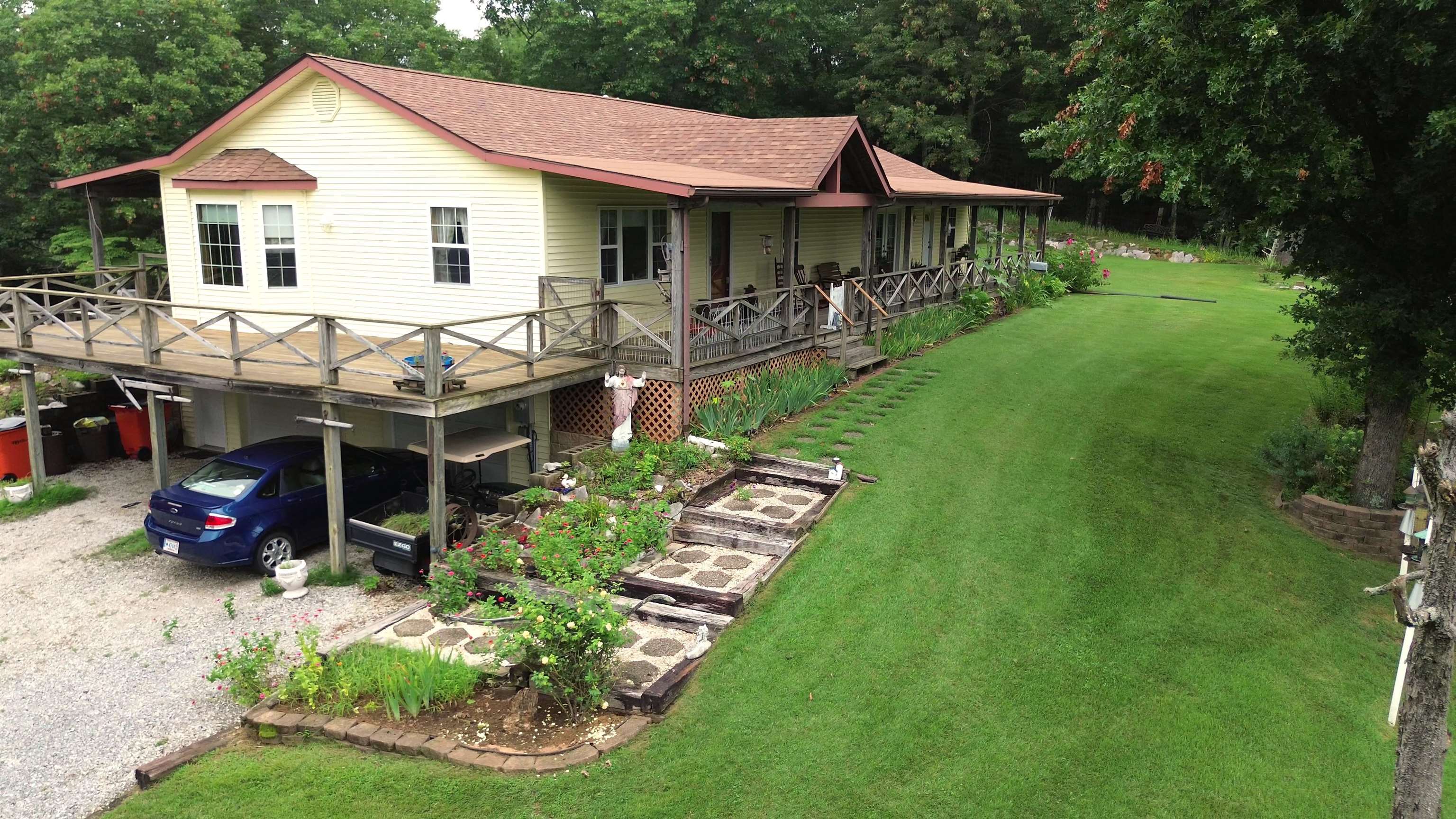 1020 Yates Chapel Rd, Cecilia, Kentucky 42724, 3 Bedrooms Bedrooms, ,2 BathroomsBathrooms,Single Family Residence,For Sale,Yates Chapel Rd,93391