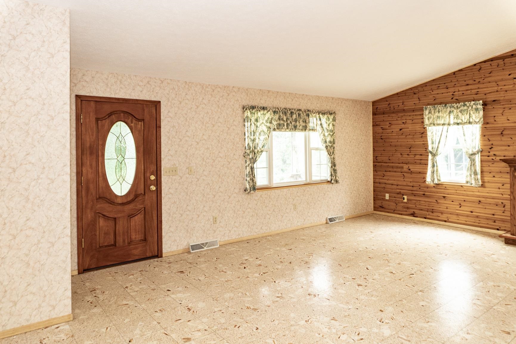 1020 Yates Chapel Rd, Cecilia, Kentucky 42724, 3 Bedrooms Bedrooms, ,2 BathroomsBathrooms,Single Family Residence,For Sale,Yates Chapel Rd,93391