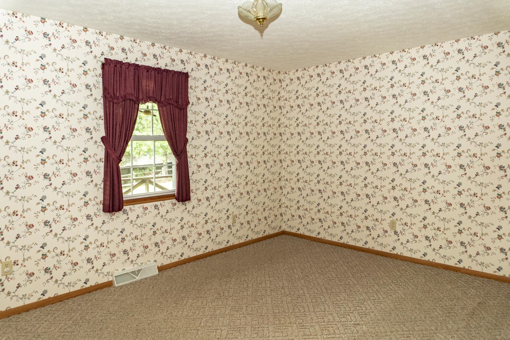 1020 Yates Chapel Rd, Cecilia, Kentucky 42724, 3 Bedrooms Bedrooms, ,2 BathroomsBathrooms,Single Family Residence,For Sale,Yates Chapel Rd,93391