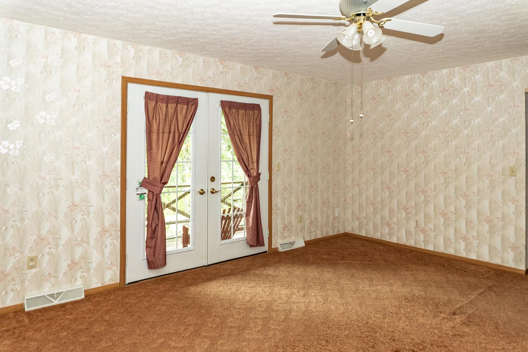 1020 Yates Chapel Rd, Cecilia, Kentucky 42724, 3 Bedrooms Bedrooms, ,2 BathroomsBathrooms,Single Family Residence,For Sale,Yates Chapel Rd,93391