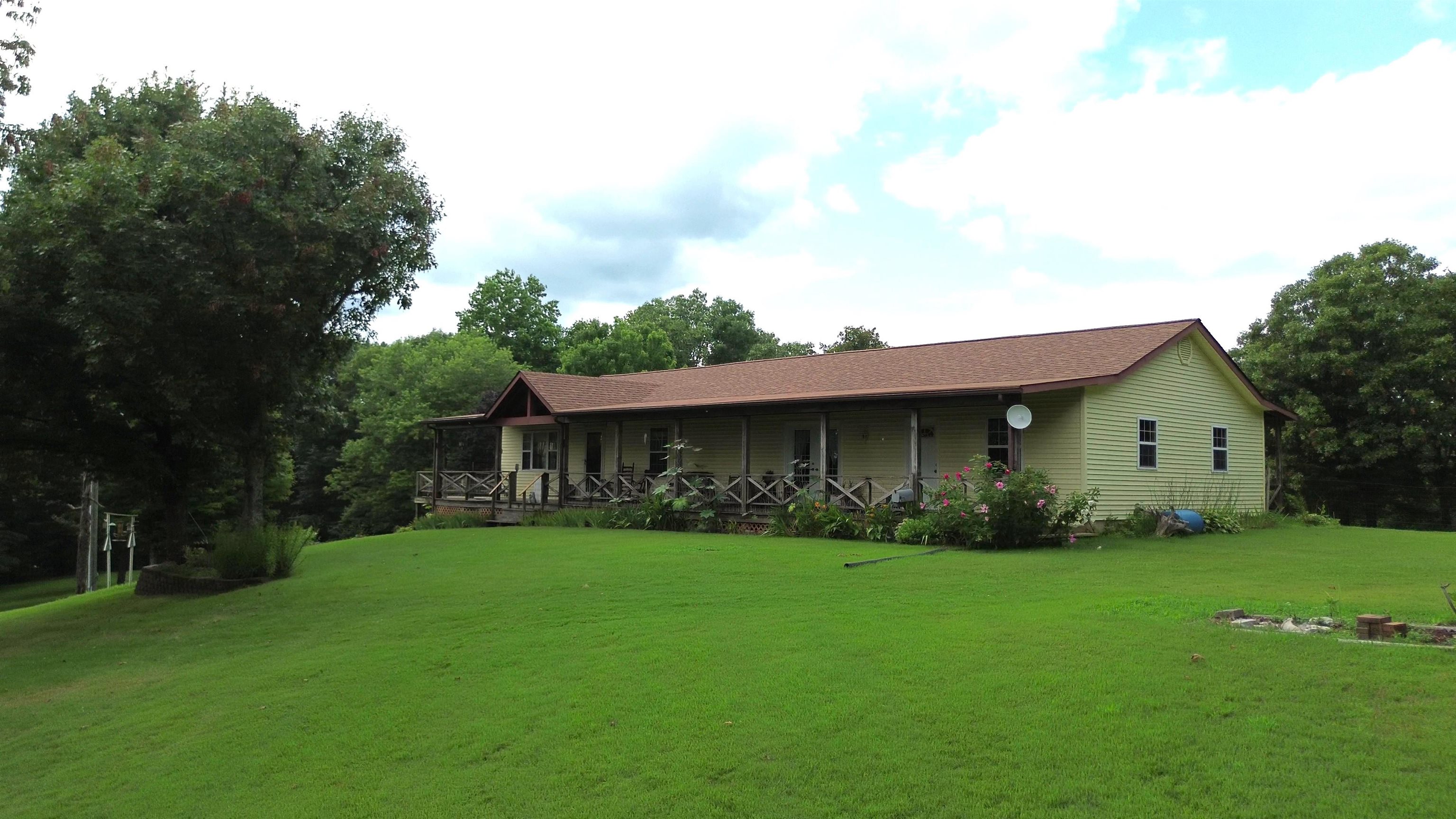 1020 Yates Chapel Rd, Cecilia, Kentucky 42724, 3 Bedrooms Bedrooms, ,2 BathroomsBathrooms,Single Family Residence,For Sale,Yates Chapel Rd,93391