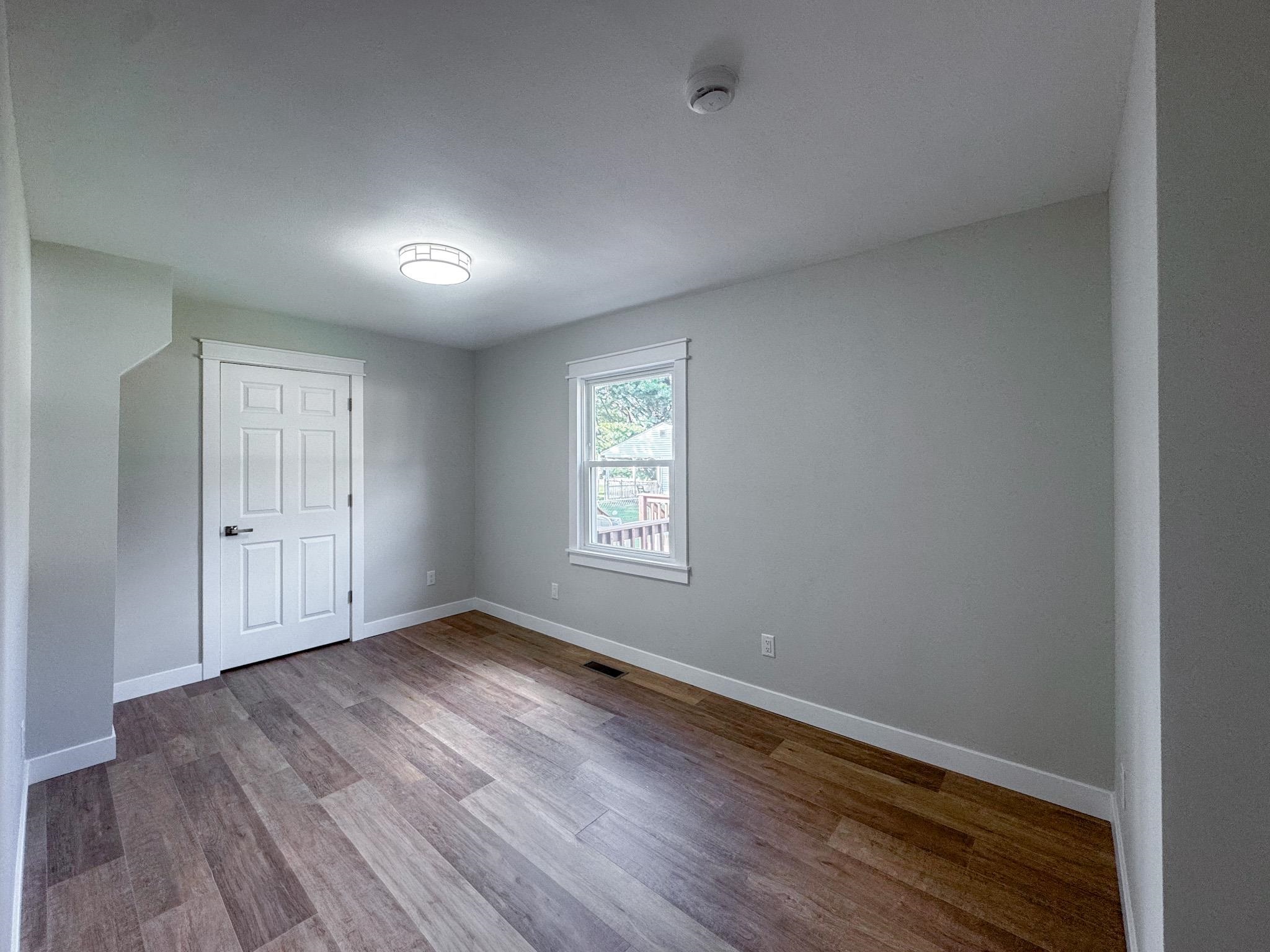 305 23Rd St, Owensboro, Kentucky 42303, 3 Bedrooms Bedrooms, ,2 BathroomsBathrooms,Single Family Residence,For Sale,23Rd St,93392