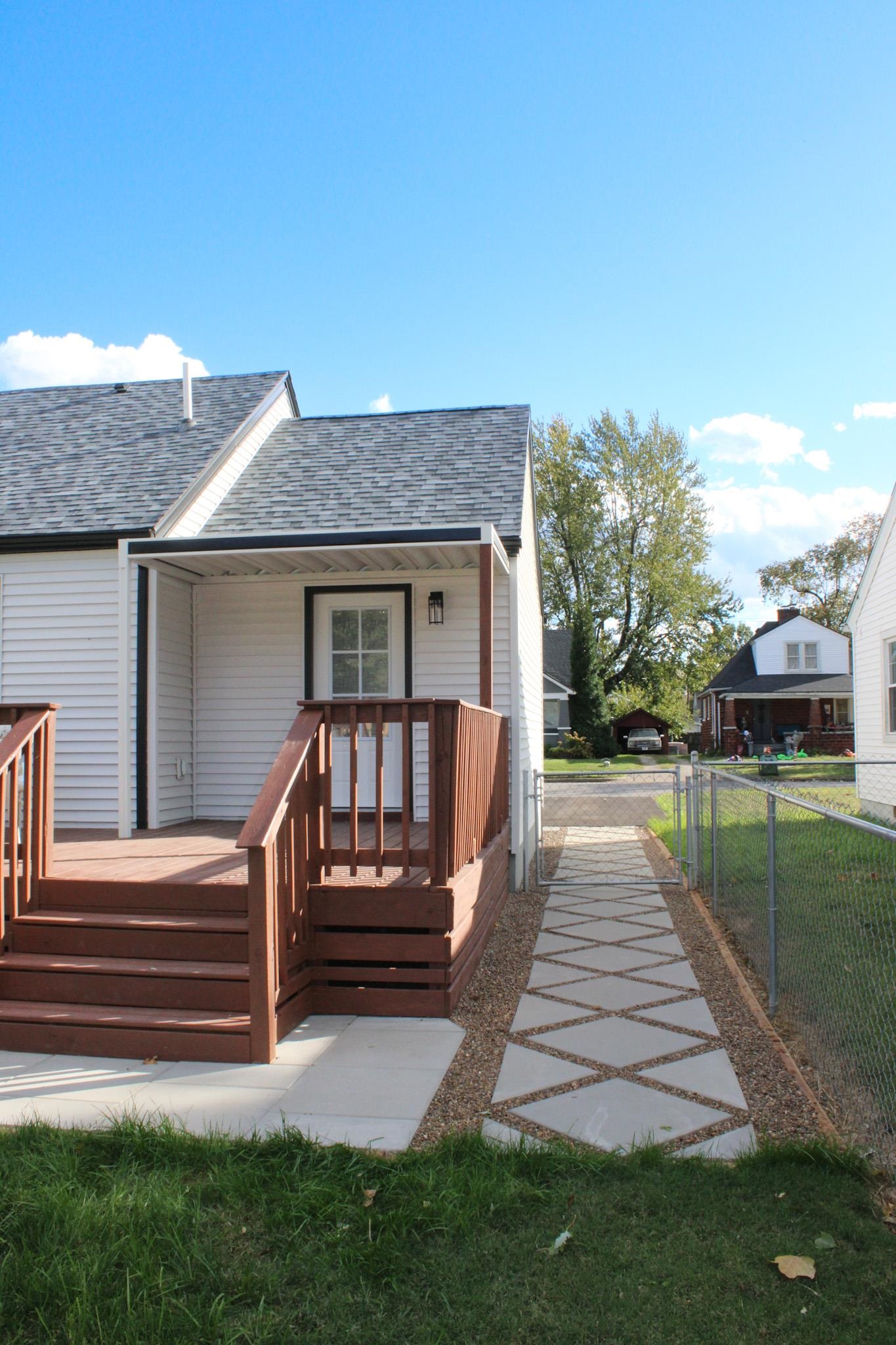 305 23Rd St, Owensboro, Kentucky 42303, 3 Bedrooms Bedrooms, ,2 BathroomsBathrooms,Single Family Residence,For Sale,23Rd St,93392