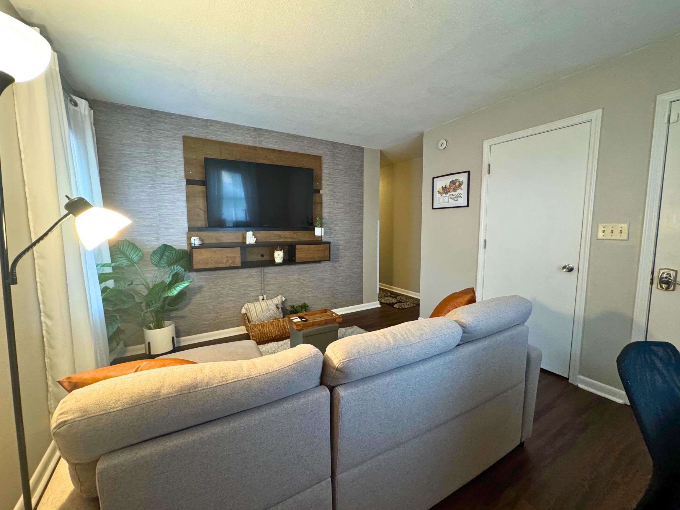 1205 Carter Road, Owensboro, Kentucky 42301, 1 Bedroom Bedrooms, ,1 BathroomBathrooms,Duplex,For Sale,Carter Road,93393