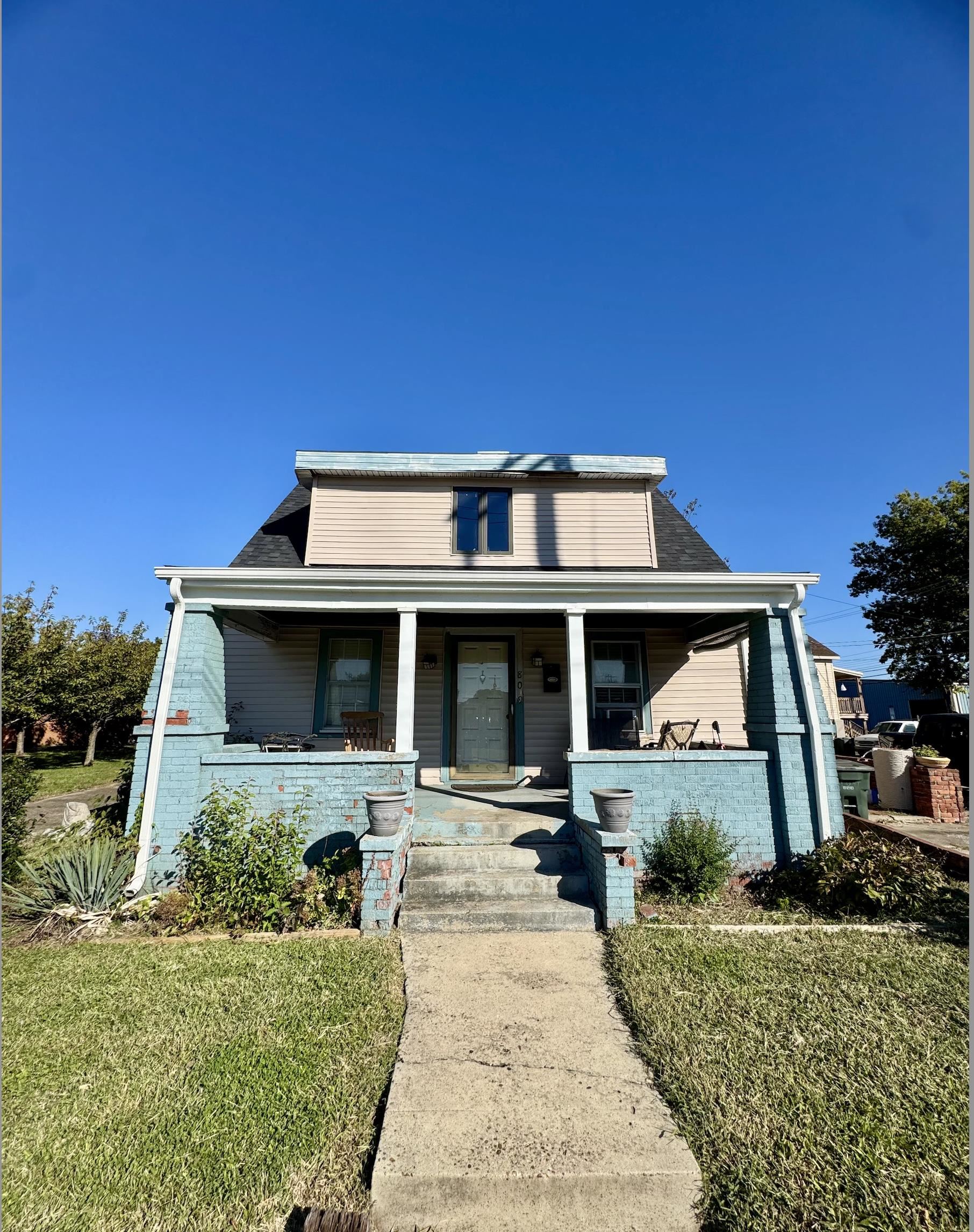 809 West 4th St, Owensboro, Kentucky 42301, 2 Bedrooms Bedrooms, ,1 BathroomBathrooms,Single Family Residence,For Sale,West 4th St,93394