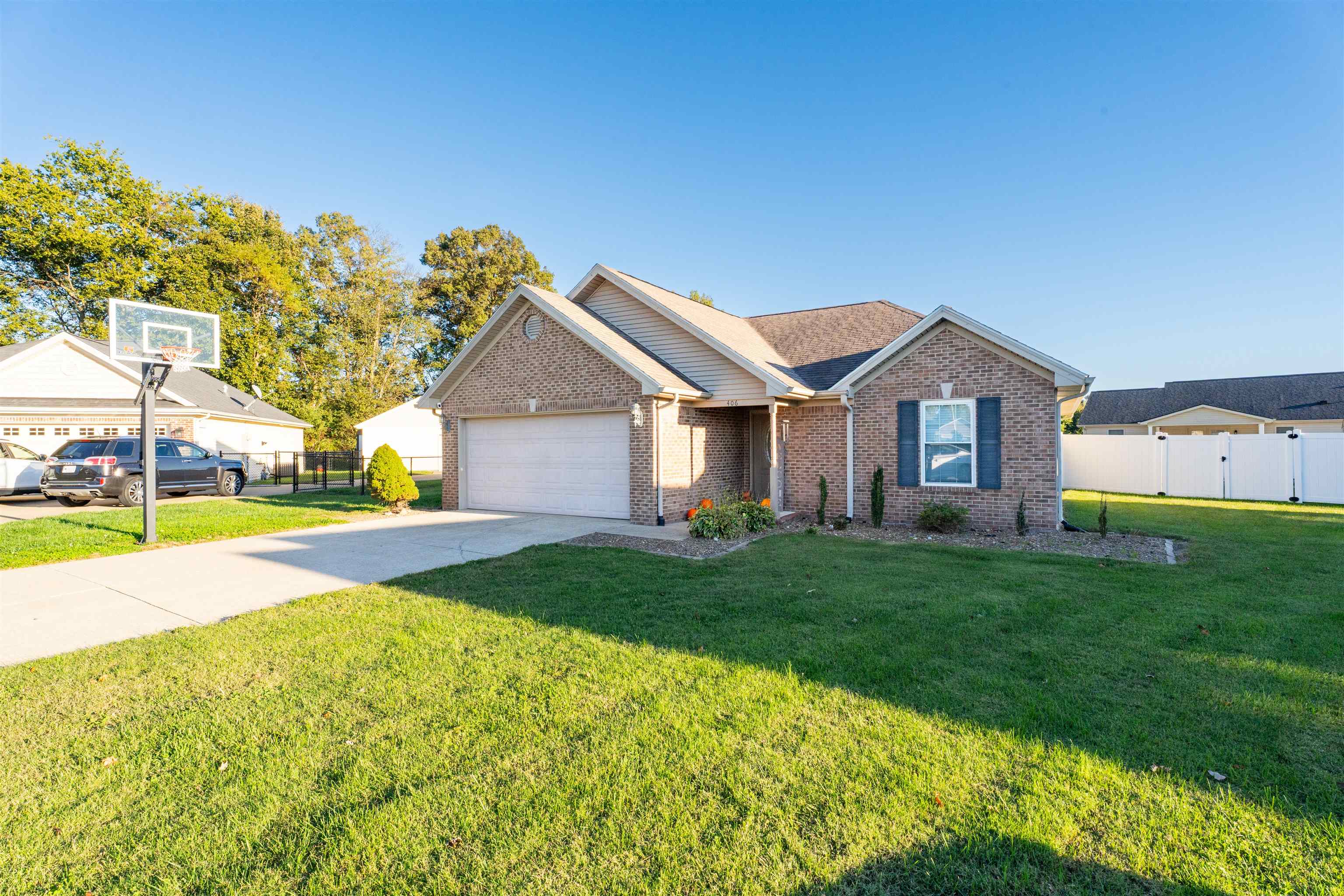 406 Bluegrass Drive, Lewisport, Kentucky 42351, 3 Bedrooms Bedrooms, ,2 BathroomsBathrooms,Single Family Residence,For Sale,Bluegrass Drive,93400