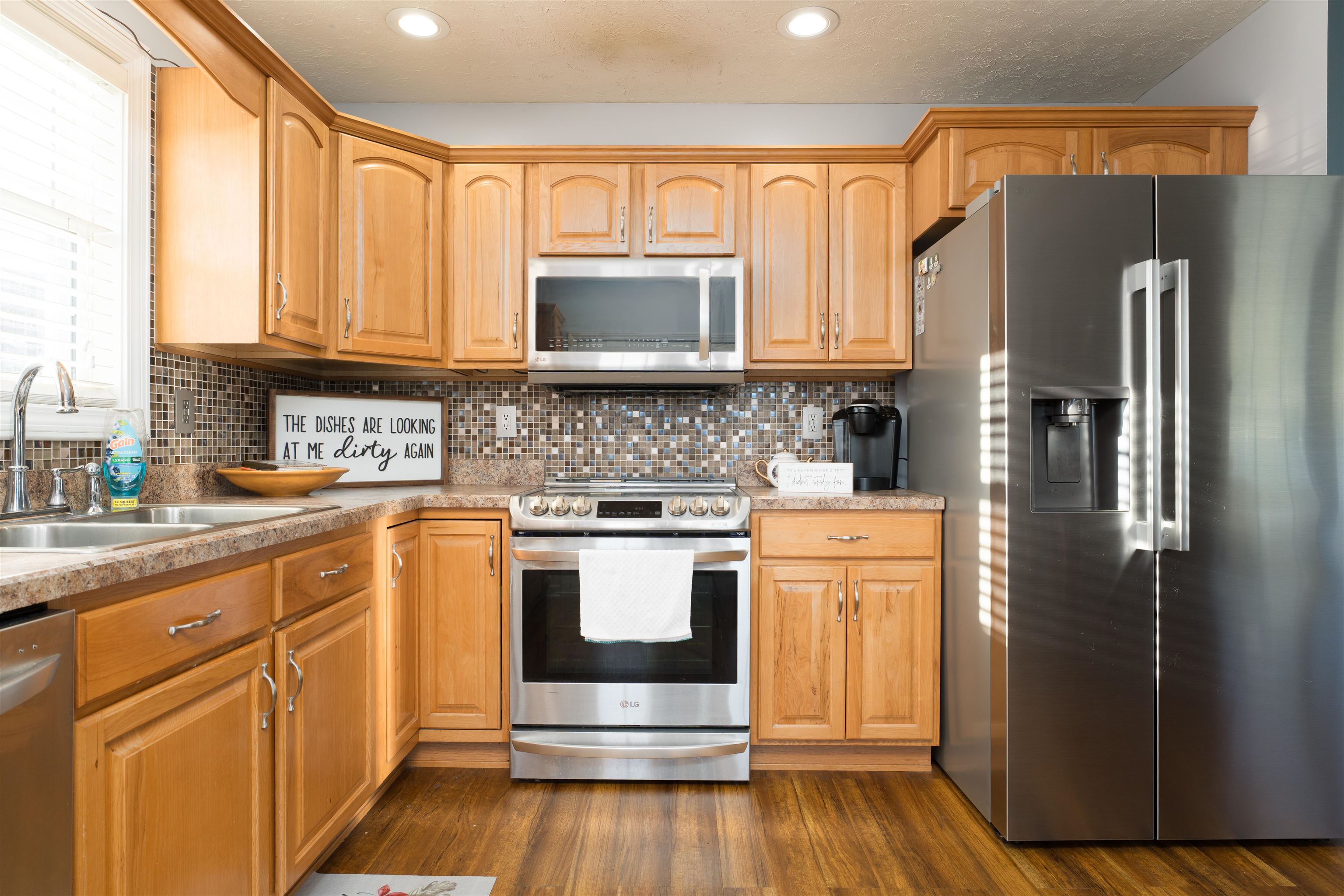 406 Bluegrass Drive, Lewisport, Kentucky 42351, 3 Bedrooms Bedrooms, ,2 BathroomsBathrooms,Single Family Residence,For Sale,Bluegrass Drive,93400