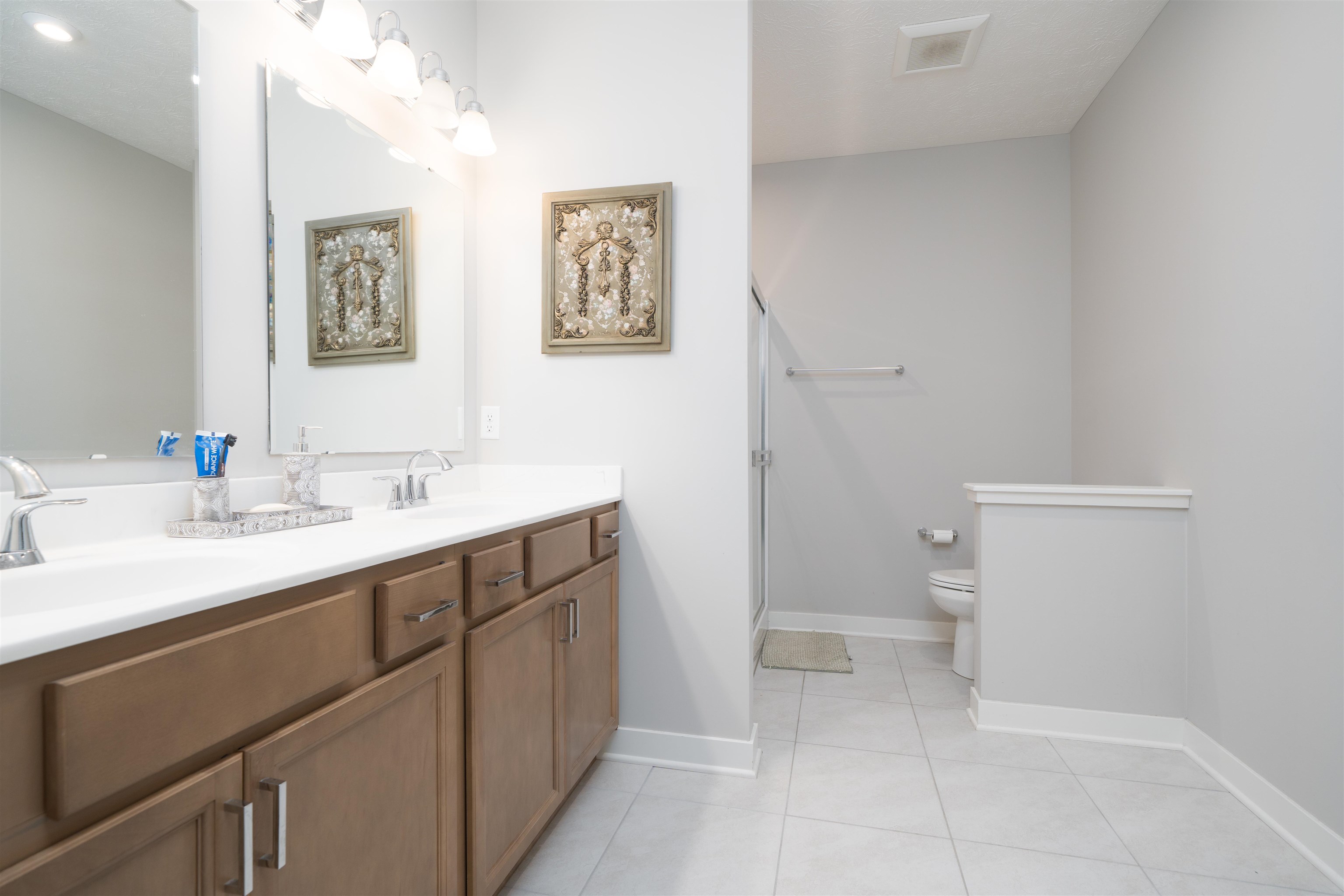 2064 Pebble Wood Drive, Owensboro, Kentucky 42303, 3 Bedrooms Bedrooms, ,2 BathroomsBathrooms,Single Family Residence,For Sale,Pebble Wood Drive,93402