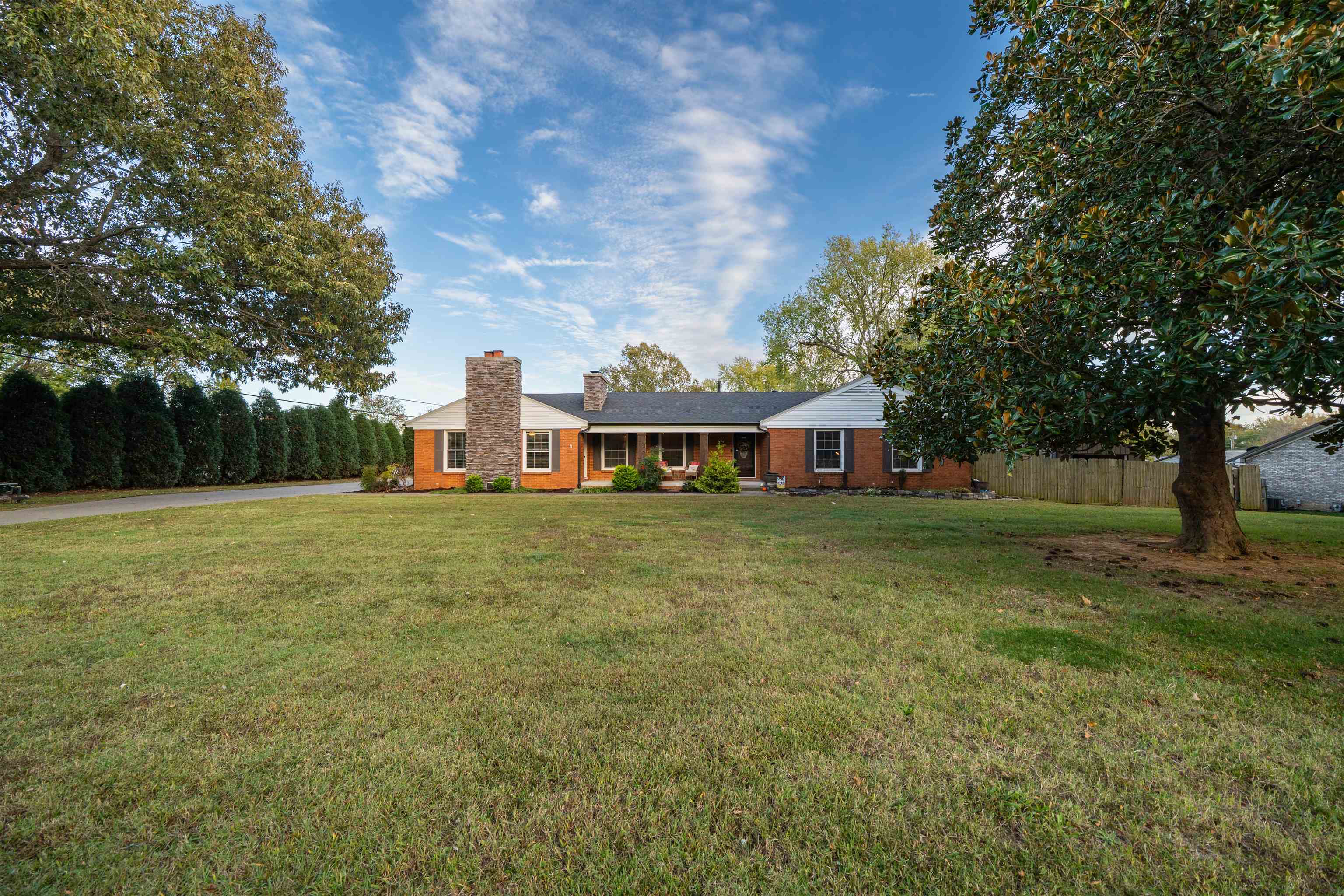 4707 Shell Dr, Owensboro, Kentucky 42303, 3 Bedrooms Bedrooms, ,3 BathroomsBathrooms,Single Family Residence,For Sale,Shell Dr,93403