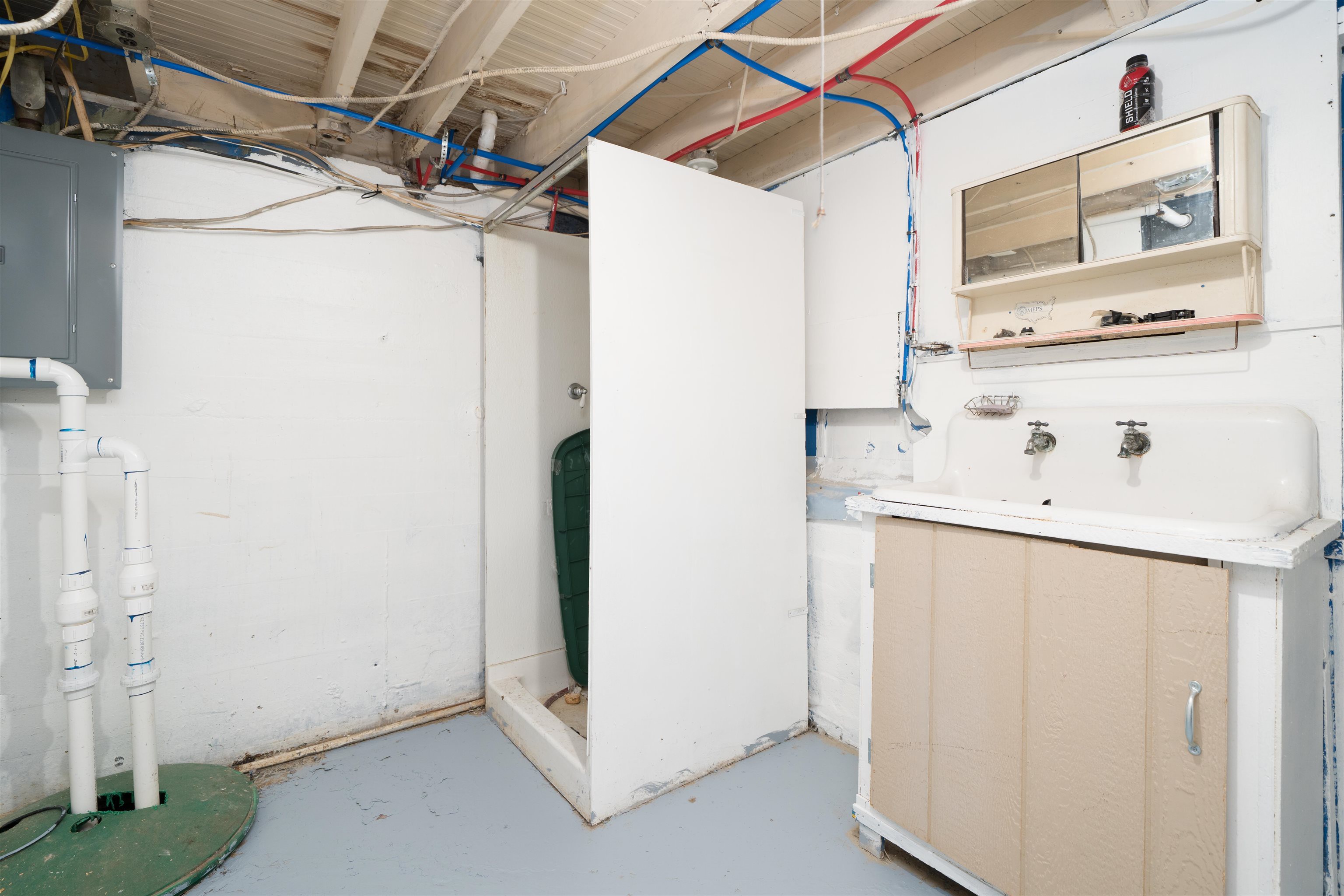 3414 Daviess St, Owensboro, Kentucky 42303, 3 Bedrooms Bedrooms, ,2 BathroomsBathrooms,Single Family Residence,For Sale,Daviess St,93406