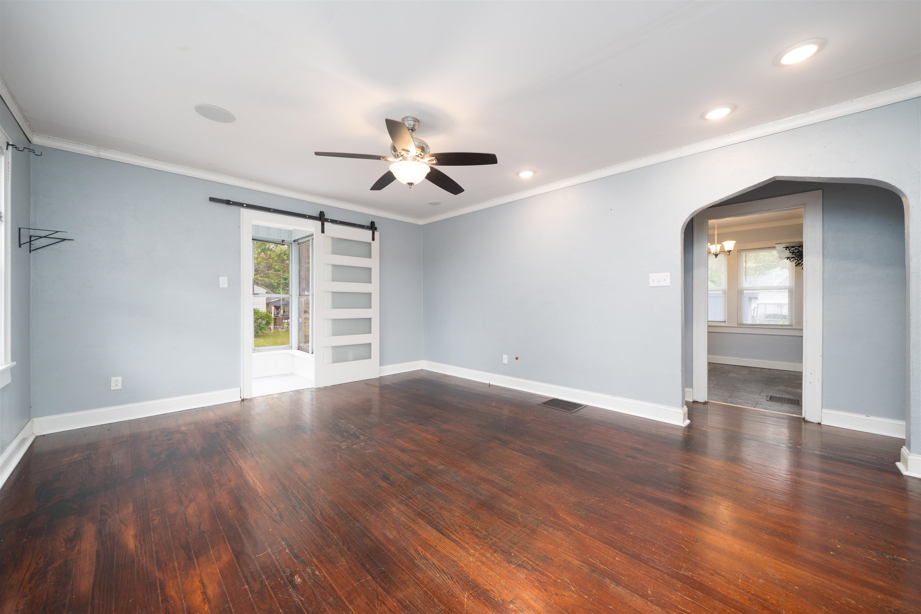 3414 Daviess St, Owensboro, Kentucky 42303, 3 Bedrooms Bedrooms, ,2 BathroomsBathrooms,Single Family Residence,For Sale,Daviess St,93406