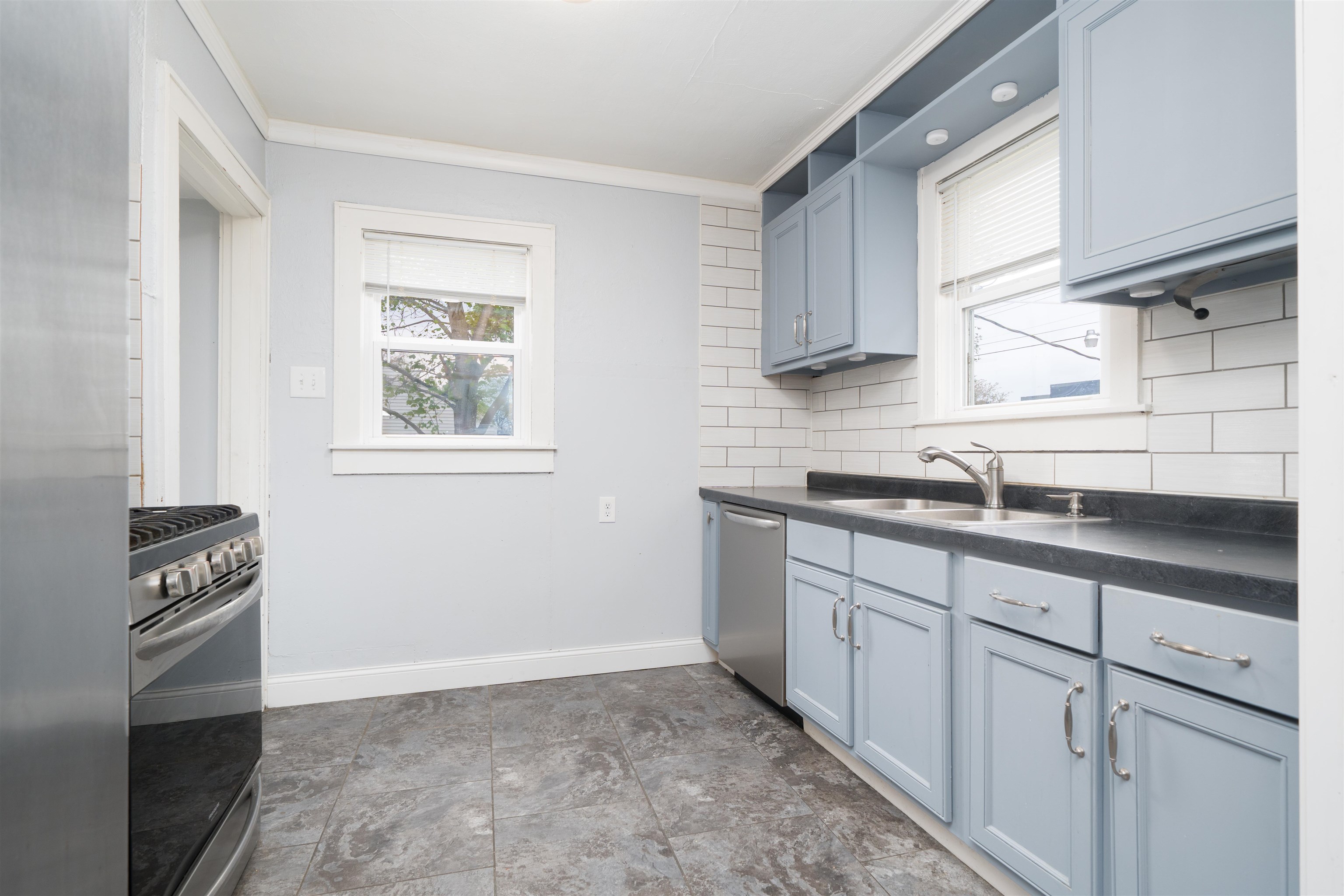 3414 Daviess St, Owensboro, Kentucky 42303, 3 Bedrooms Bedrooms, ,2 BathroomsBathrooms,Single Family Residence,For Sale,Daviess St,93406