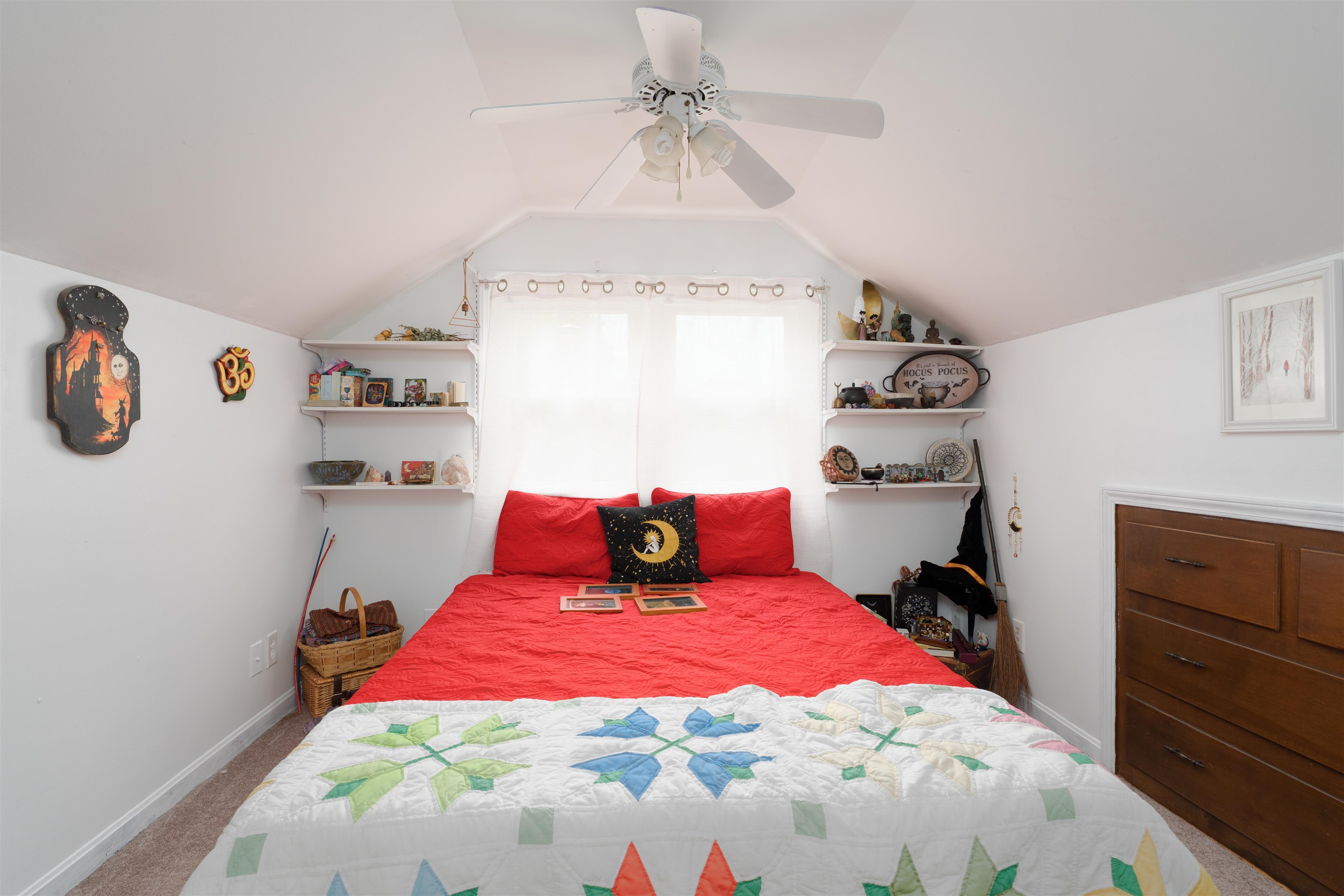 2252 York St S, Owensboro, Kentucky 42301, 4 Bedrooms Bedrooms, ,3 BathroomsBathrooms,Single Family Residence,For Sale,2252 York St S,93413