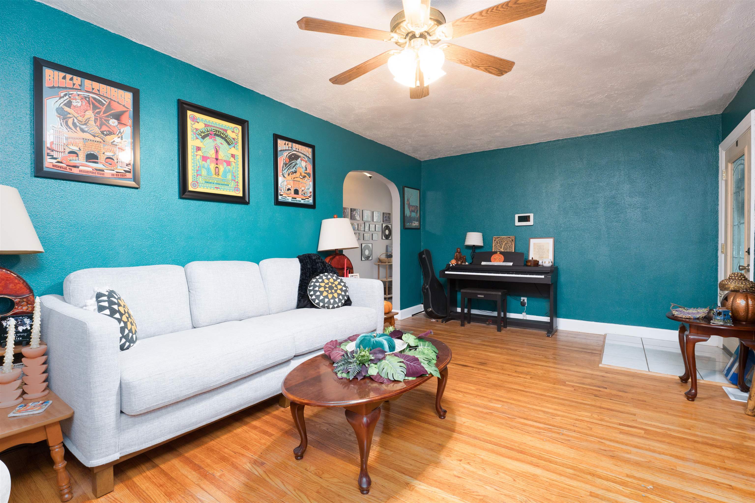 2252 York St S, Owensboro, Kentucky 42301, 4 Bedrooms Bedrooms, ,3 BathroomsBathrooms,Single Family Residence,For Sale,2252 York St S,93413