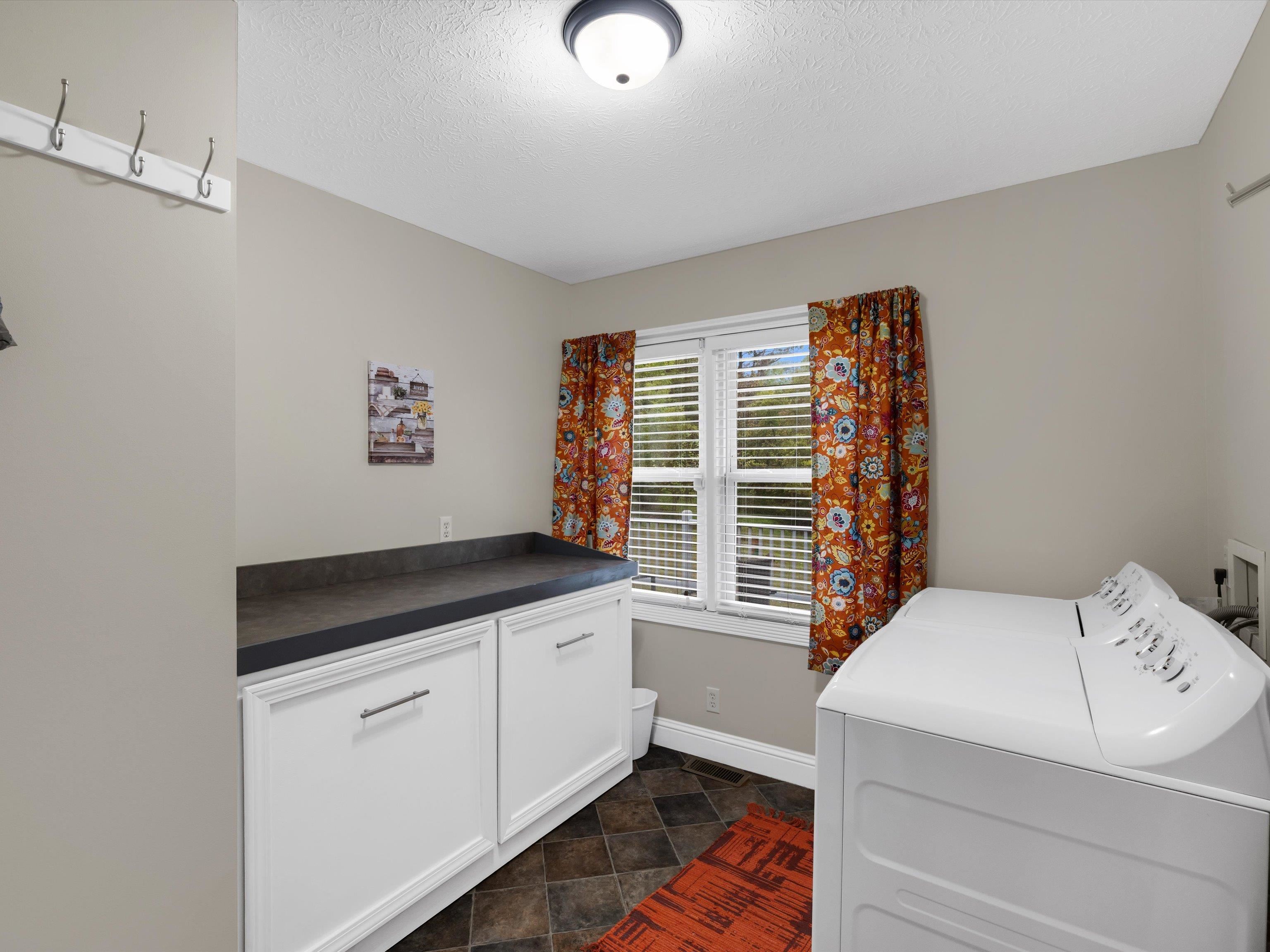 203 Cherry Hill Road, Central City, Kentucky 42330, 3 Bedrooms Bedrooms, ,2 BathroomsBathrooms,Single Family Residence,For Sale,Cherry Hill Road,93423