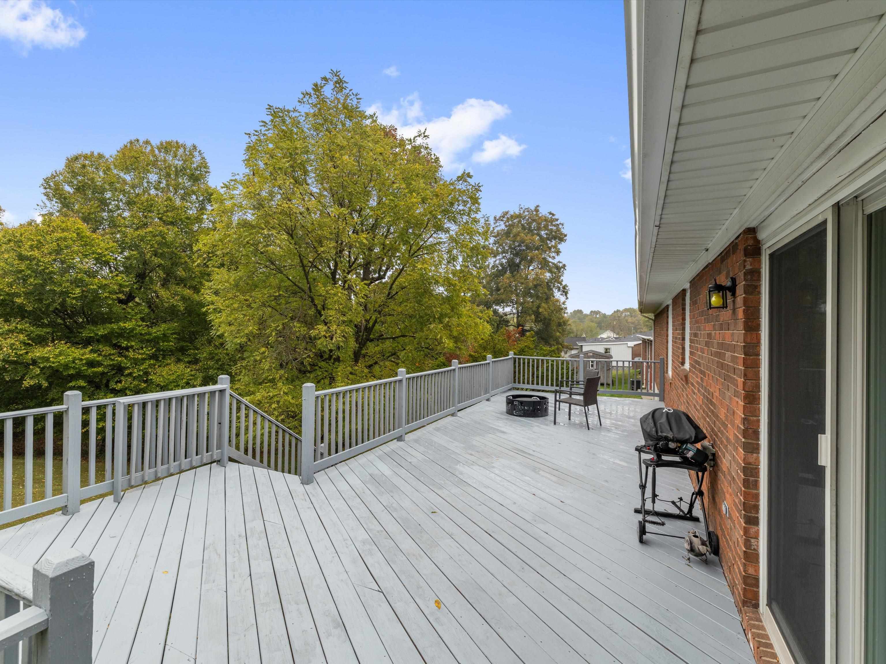 203 Cherry Hill Road, Central City, Kentucky 42330, 3 Bedrooms Bedrooms, ,2 BathroomsBathrooms,Single Family Residence,For Sale,Cherry Hill Road,93423